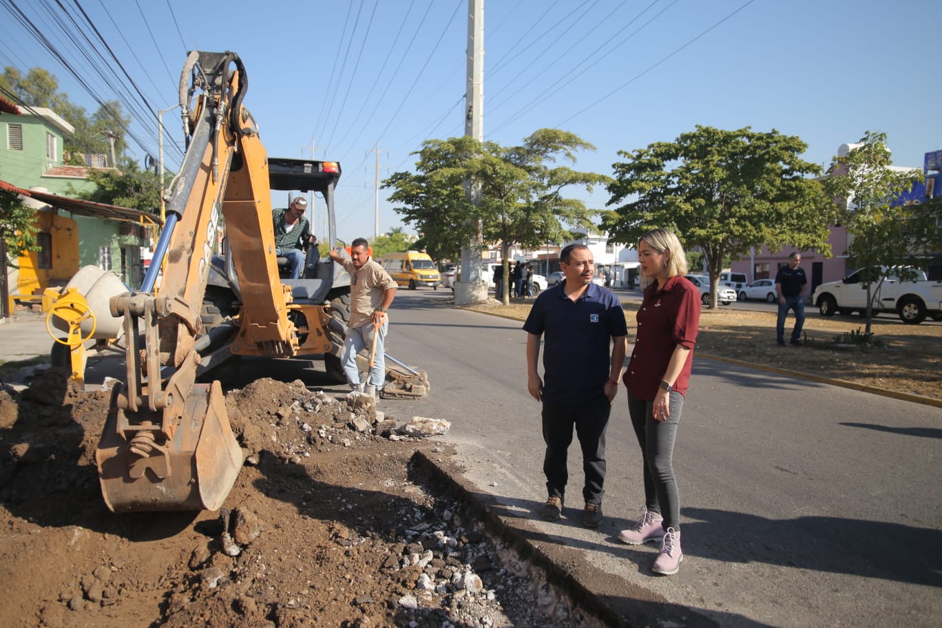 Son 877 baches ya atendidos, de los 1,000 a reparar en los primeros 100 días de Gobierno 
