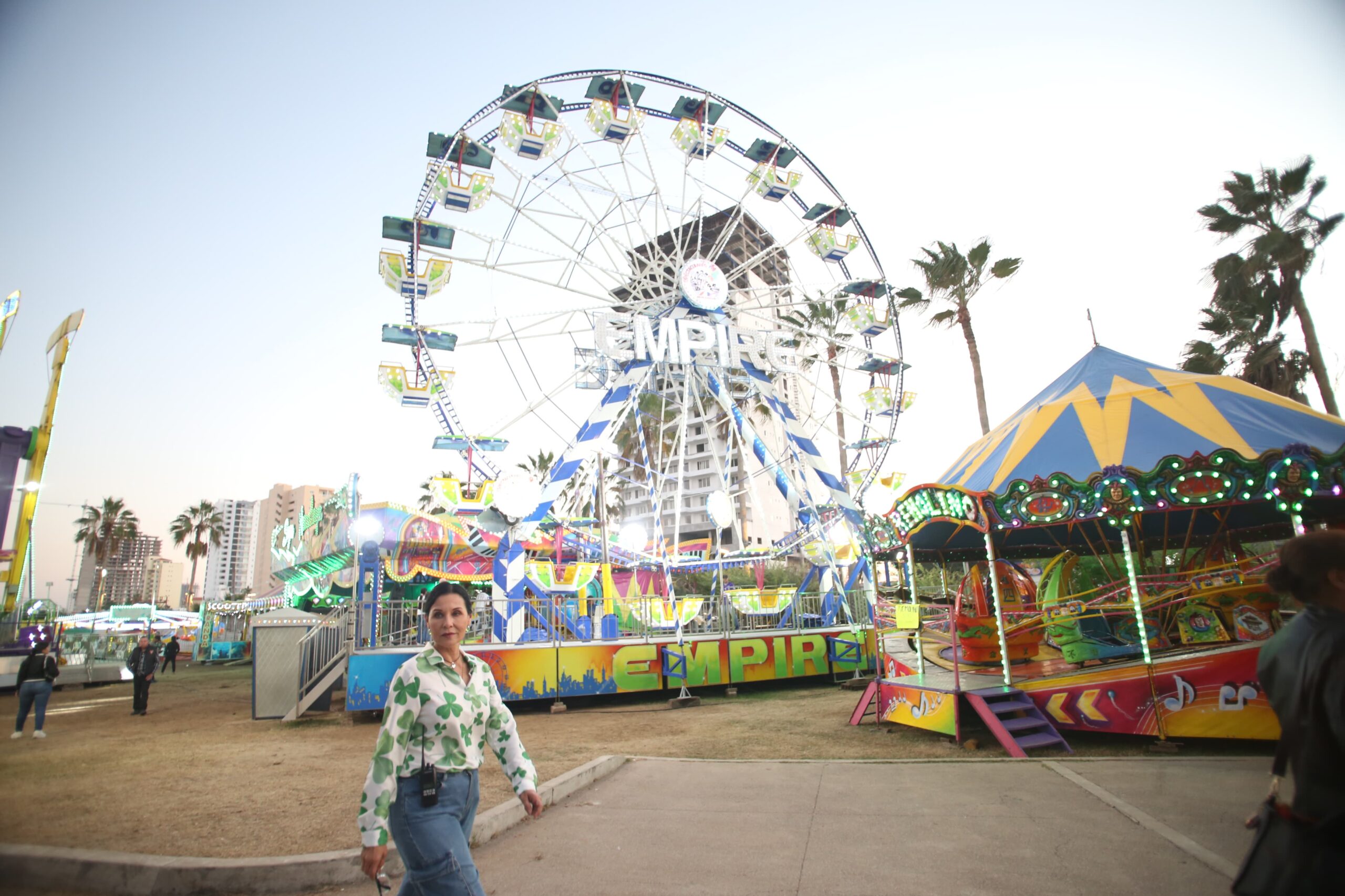 -	Autoridades municipales invitan a locales y turistas a disfrutar del mágico espacio en el Parque Central 