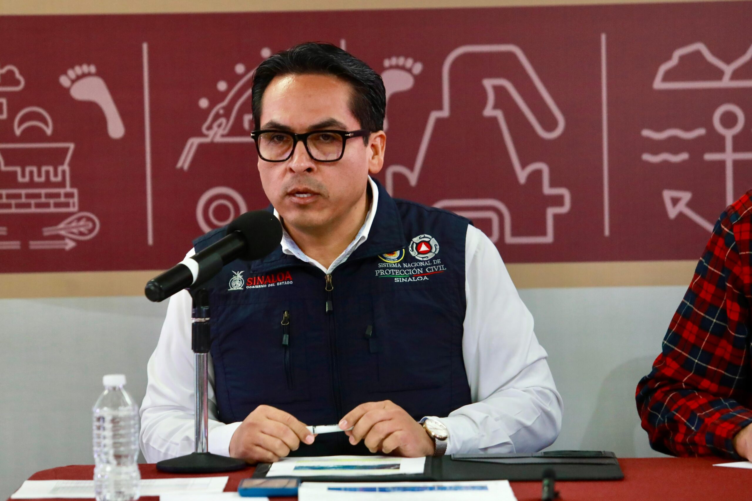 -	Sinaloa registró un saldo alarmante de 21 personas lesionadas por el uso de pirotecnia
-	La segunda tormenta invernal dejará temperaturas de hasta -5°C y posibles nevadas en zonas montañosas. Se habilitaron 120 refugios temporales
