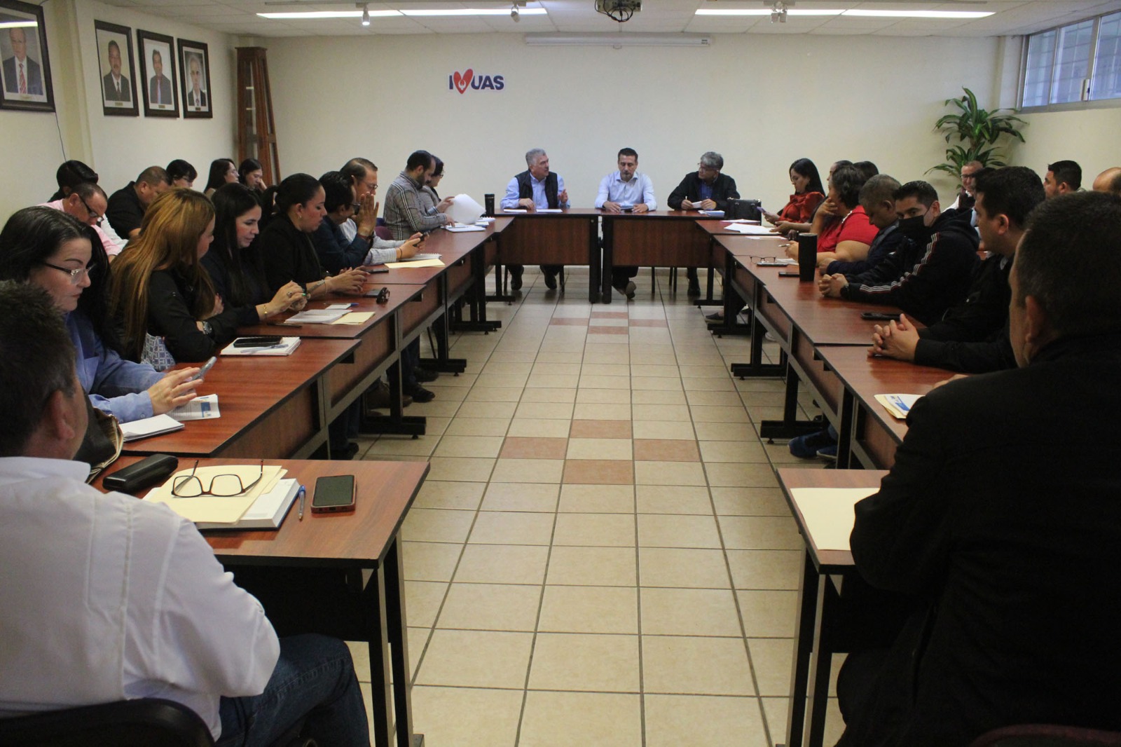 - El objetivo es reforzar la cultura de planeación estratégica y organización.