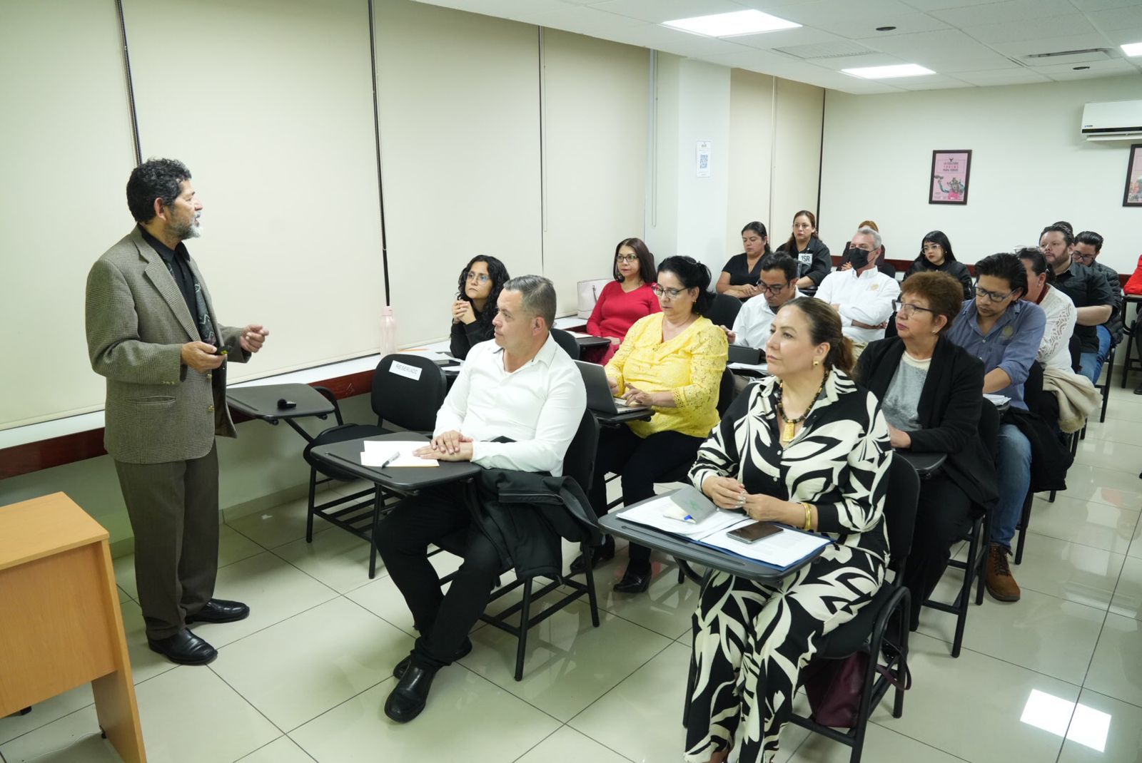 Inicia el Congreso de Sinaloa curso-taller sobre  preservación de archivos históricos