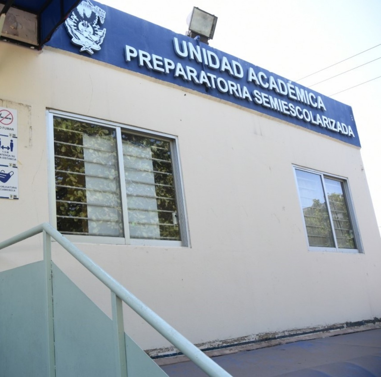- Para quienes quieran concluir por fin su bachillerato, la Preparatoria Semiescolarizada de la UAS se prepara para abrir sus inscripciones
