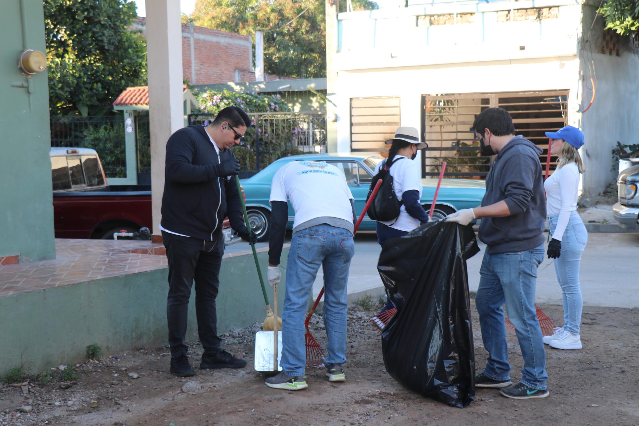 Durante la jornada de servicios, se ofrecieron también otros beneficios a usuarios de ese sector