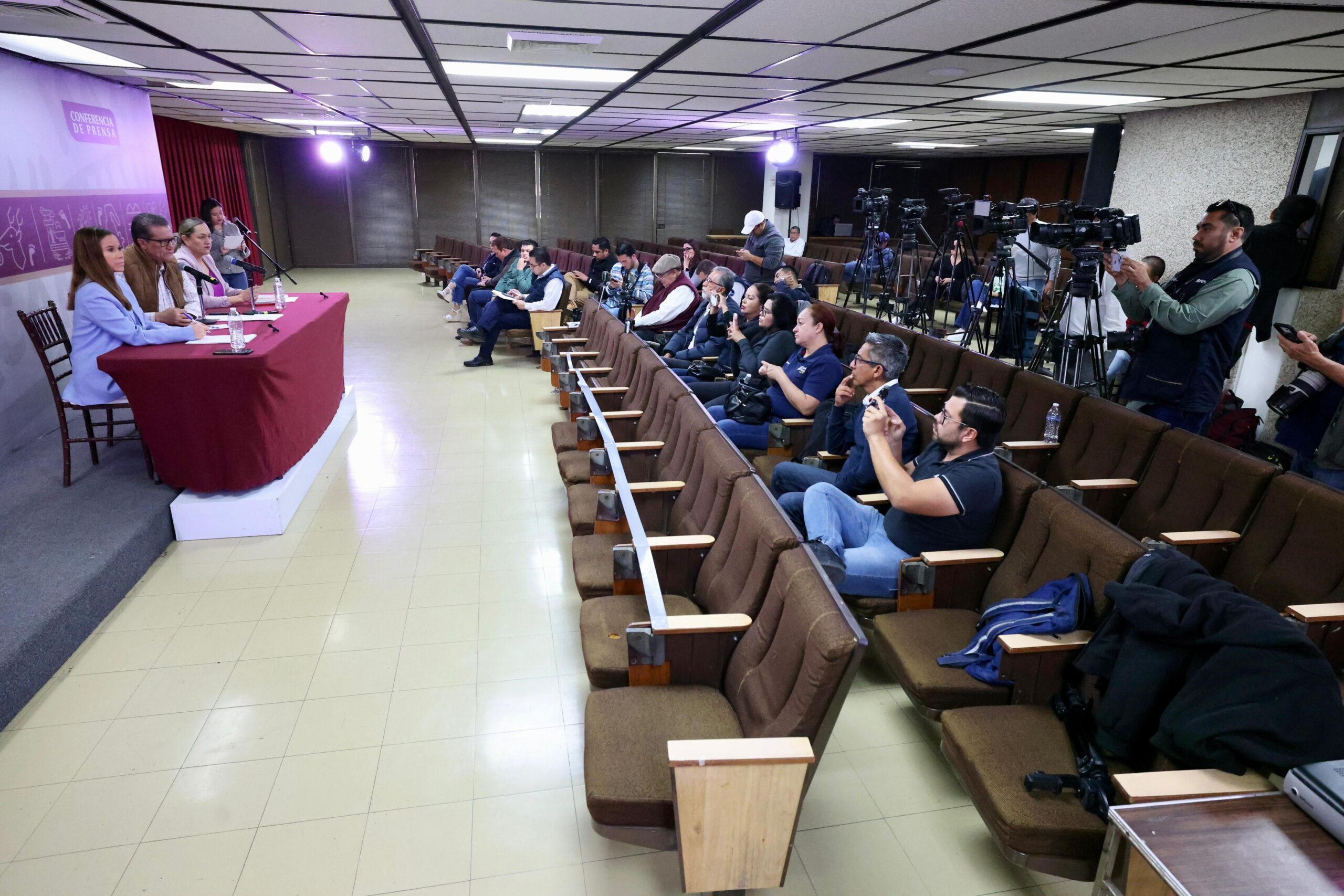 La secretaria de Turismo en Sinaloa, Mireya Sosa Osuna, reiteró el compromiso de promover un turismo inclusivo, seguro y sustentable, que beneficie no solo a los visitantes, sino también a los sinaloenses