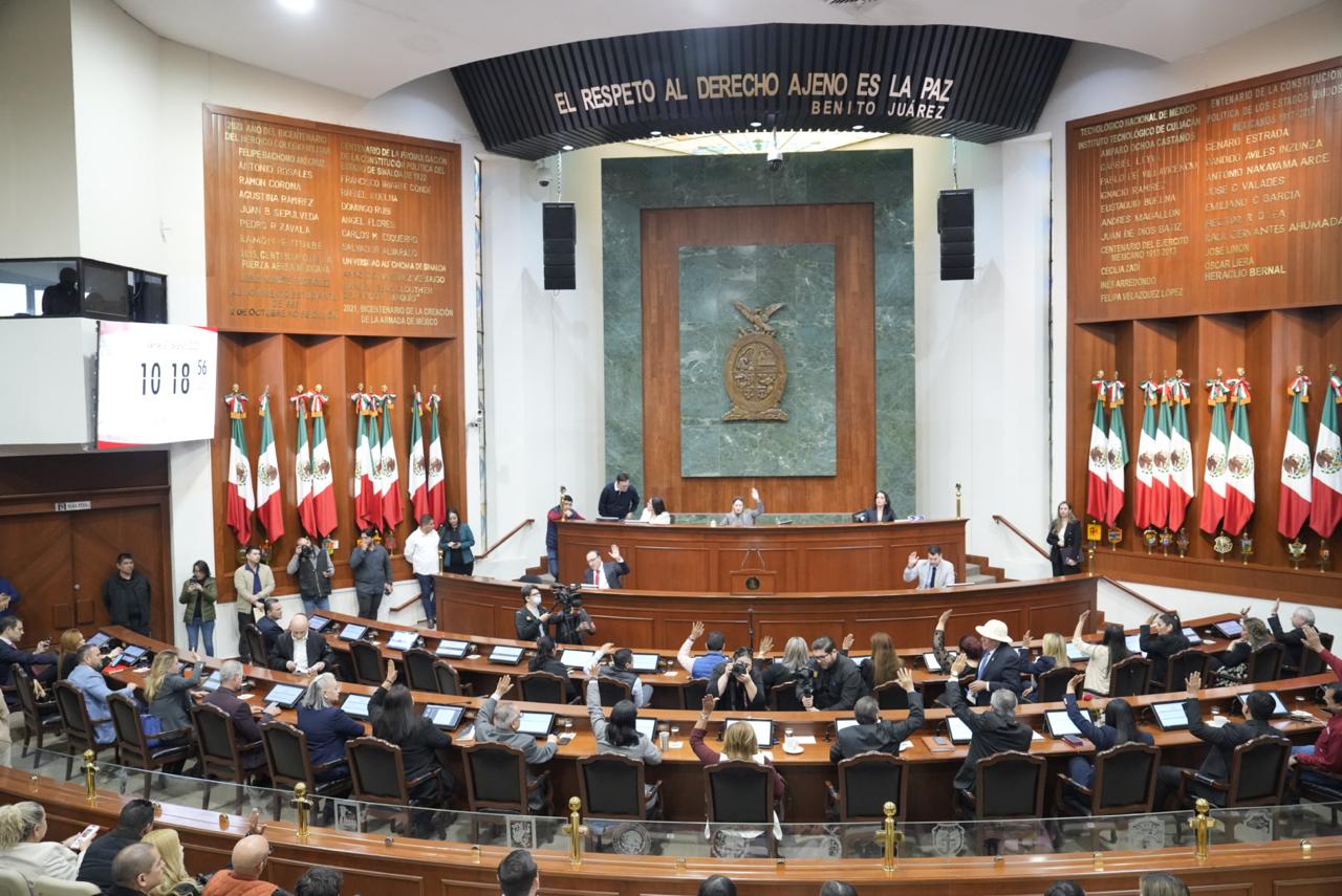 Eligen integrantes de la Diputación Permanente