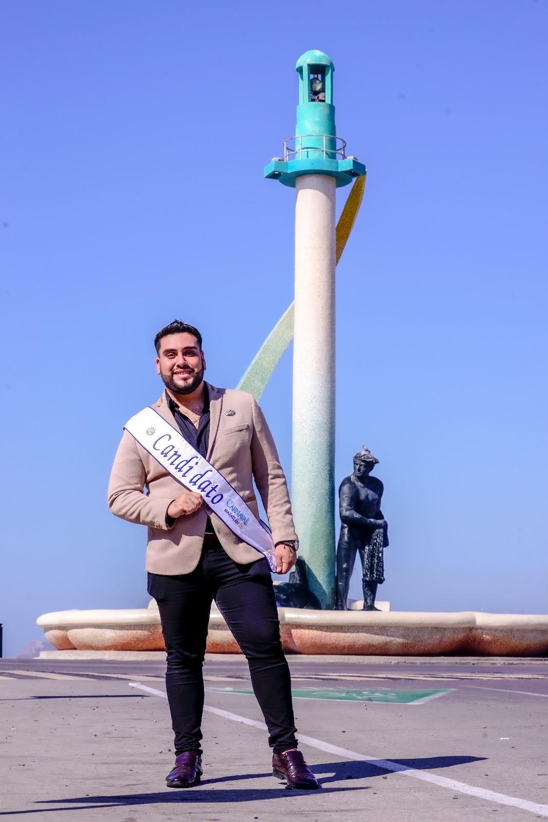- Los sueños se pueden cumplir: Brayan Gamboa, candidato a Rey de la Alegría del Carnaval de Mazatlán