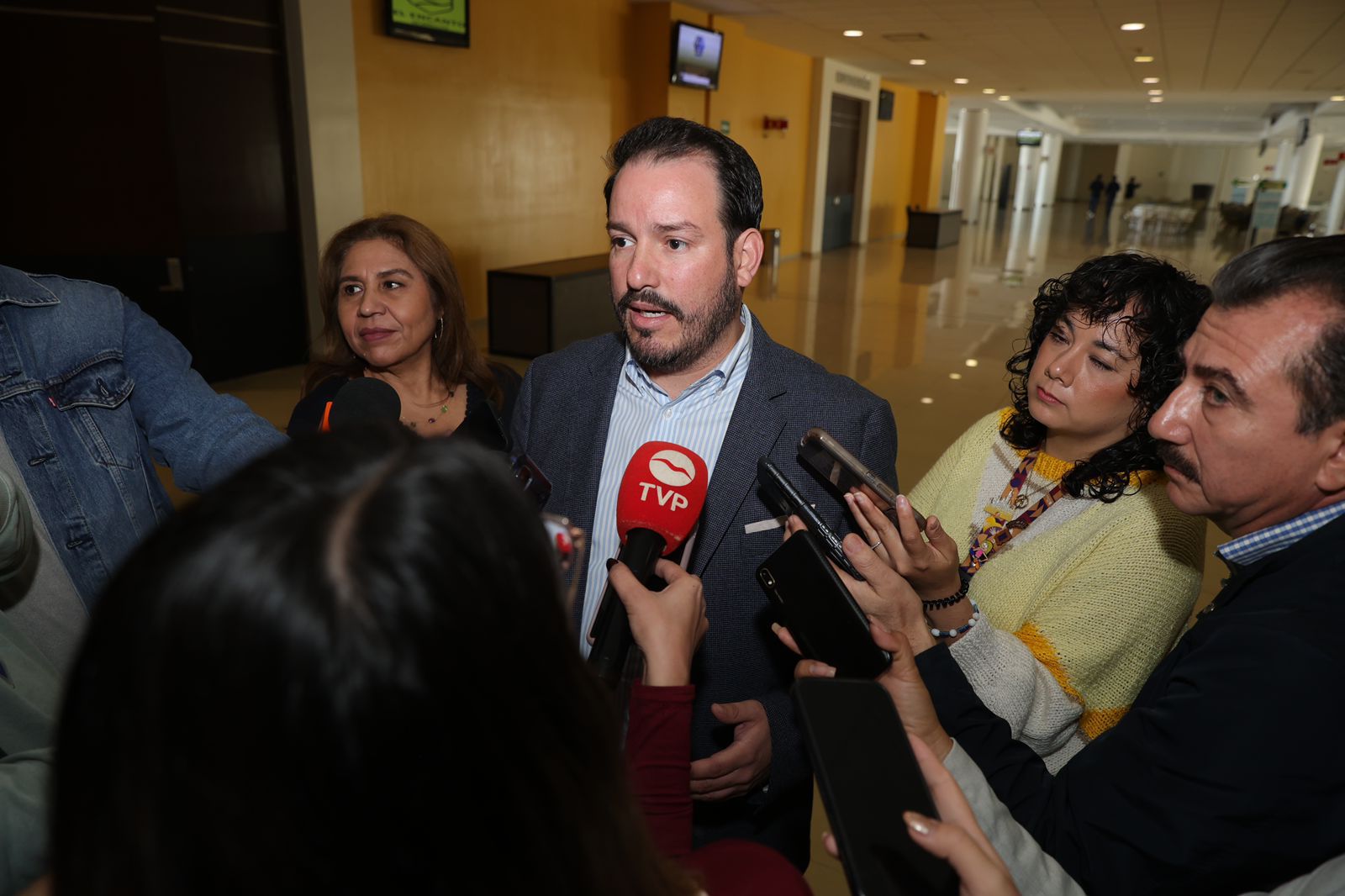 El secretario de Economía en Sinaloa habló del trabajo en conjunto de los tres niveles de gobierno para que el tránsito por el estado sea seguro.