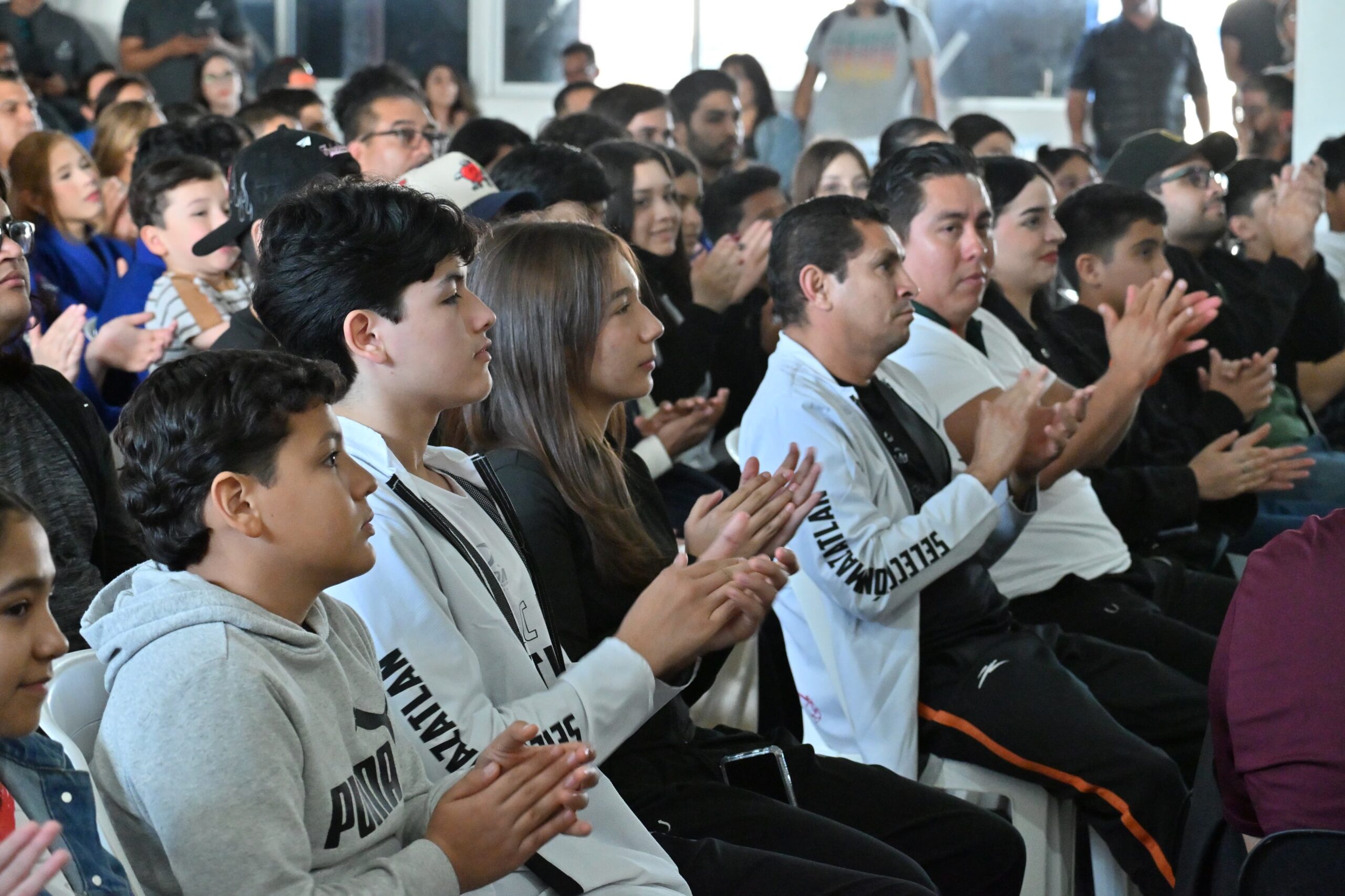 -	El medallista olímpico imparte conferencia magistral para los deportistas que participan en el proceso de los Juegos Nacionales Conade 2025