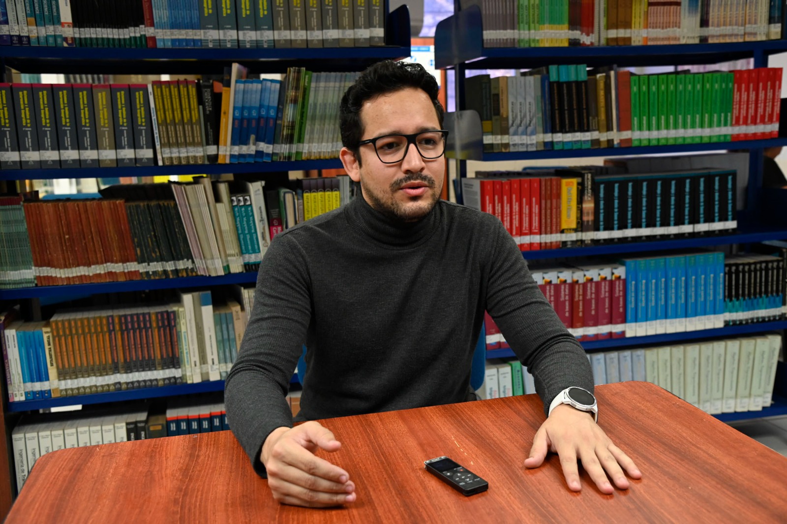 ¡Valioso aporte para la comunidad científica! Egresado de Doctorado de la UAS realizó investigación sobre el contenido de electrones en la ionósfera