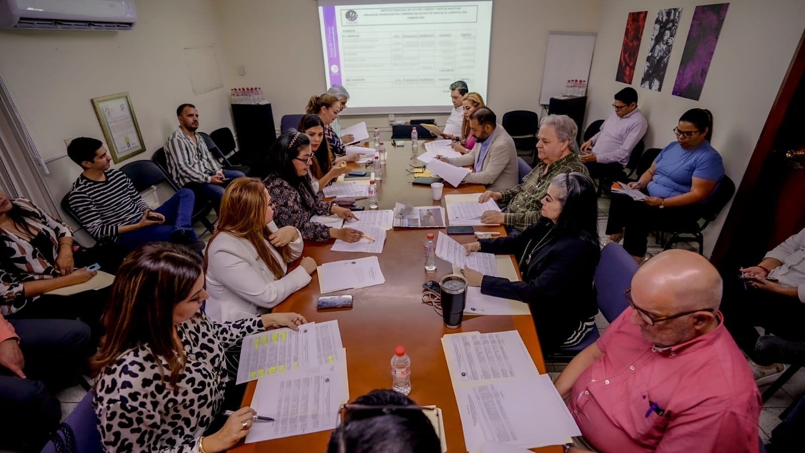 En sesión extraordinaria consejeros del Instituto Municipal de Cultura, Turismo y Arte de Mazatlán votaron a favor de una ampliación presupuestal por 21 millones de pesos ante el incremento de los ingresos de la paramunicipal.