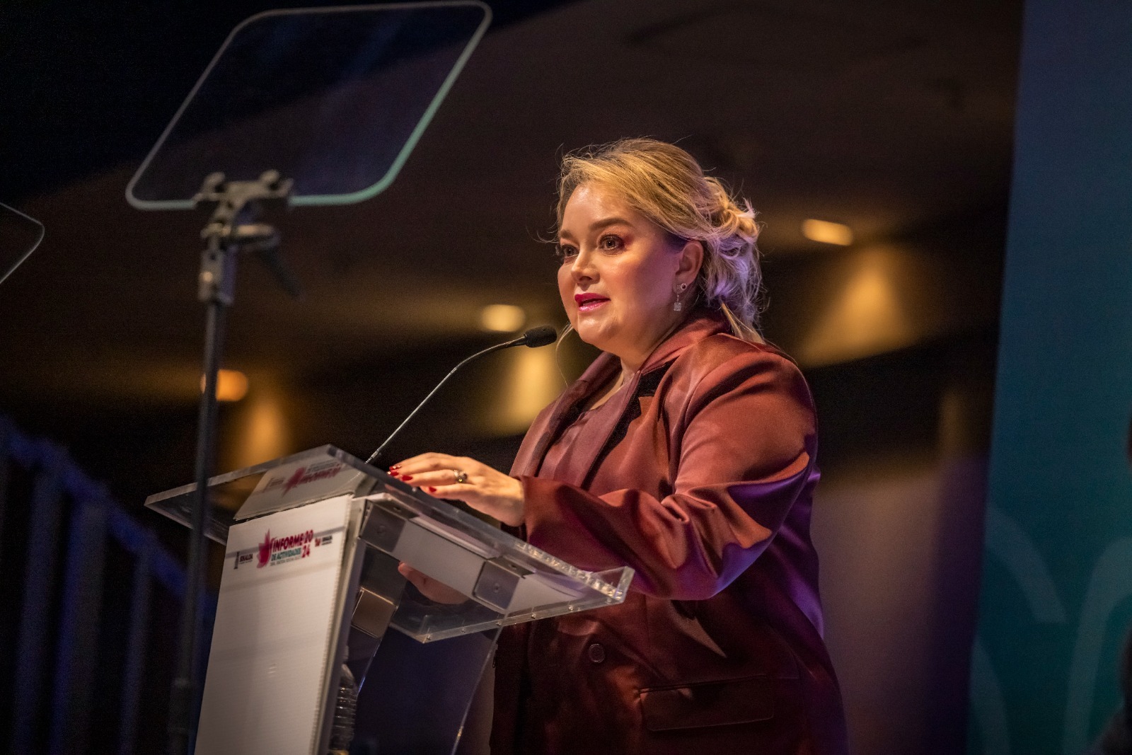 - Destaca Rocha la labor de inclusividad de DIF en favor de los sectores vulnerables de la sociedad
- El mandatario estatal acompañó a la doctora Eneyda Rocha Ruiz a su Informe de Labores 2024