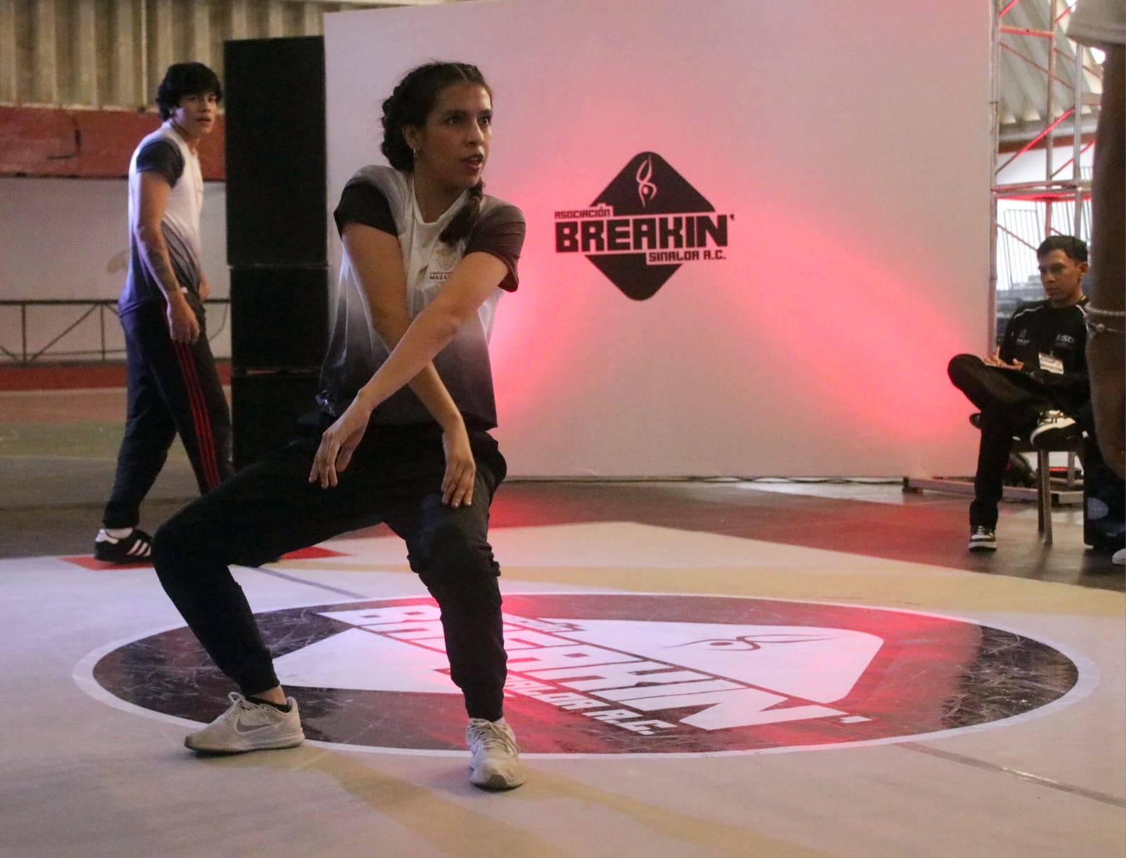 -	Caleb Osuna, en la categoría Juvenil Varonil, es calificado como el mejor del selectivo estatal que se llevó a cabo en Los Mochis y obtiene su pase a la etapa nacional