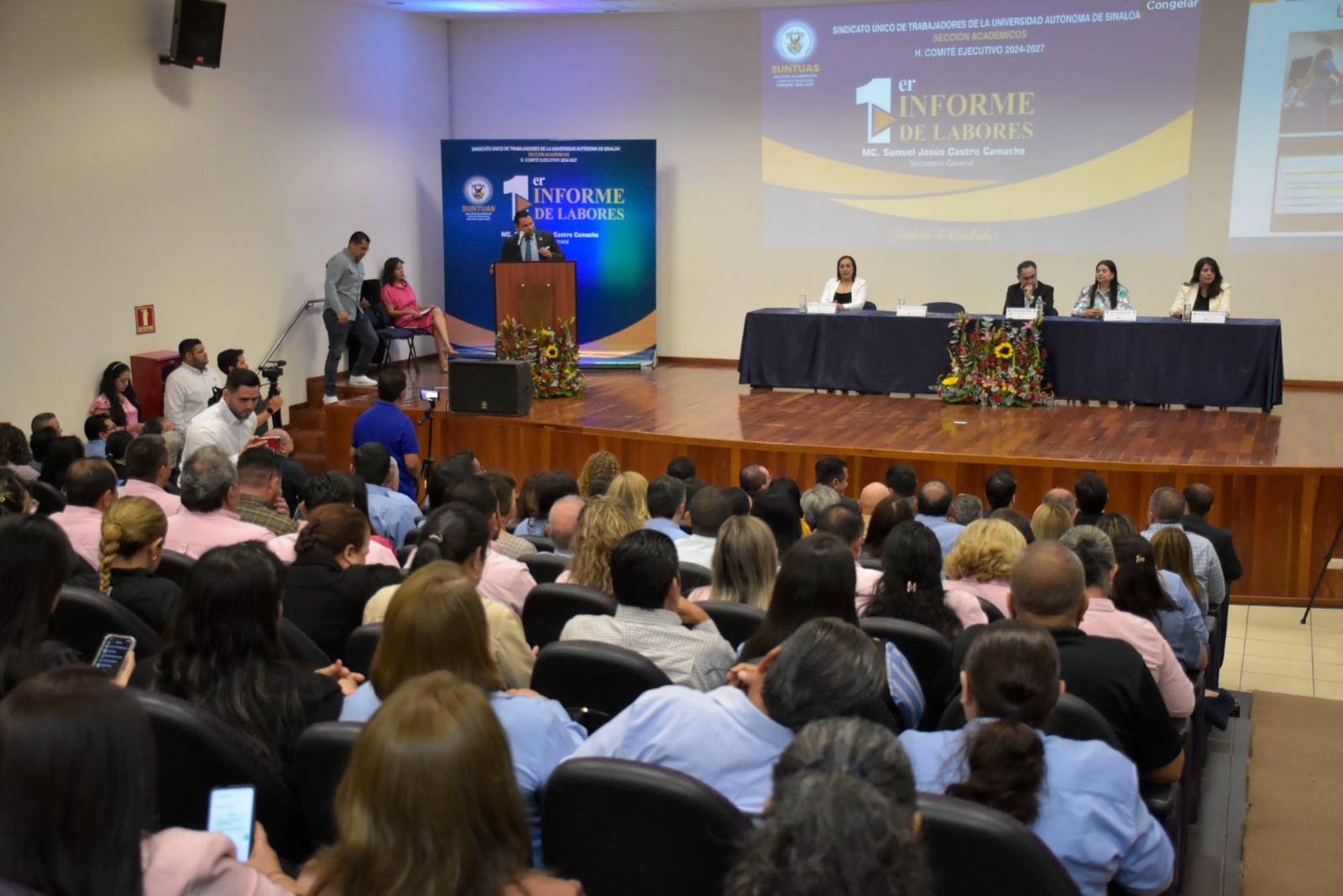 - El Rector Jesús Madueña resalta la unidad y coordinación entre Universidad y Sindicato en el Primer Informe de Labores del SUNTUAS Académicos 2024-2025