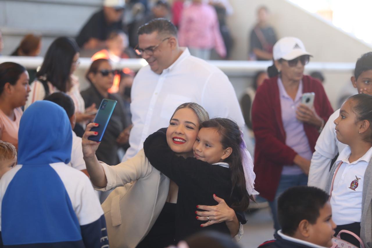 A través del Programa de Becas (PROBEC) de Sistema DIF Mazatlán, se beneficiará a 2,000 alumnos de nivel primaria de la zona urbana y rural del municipio