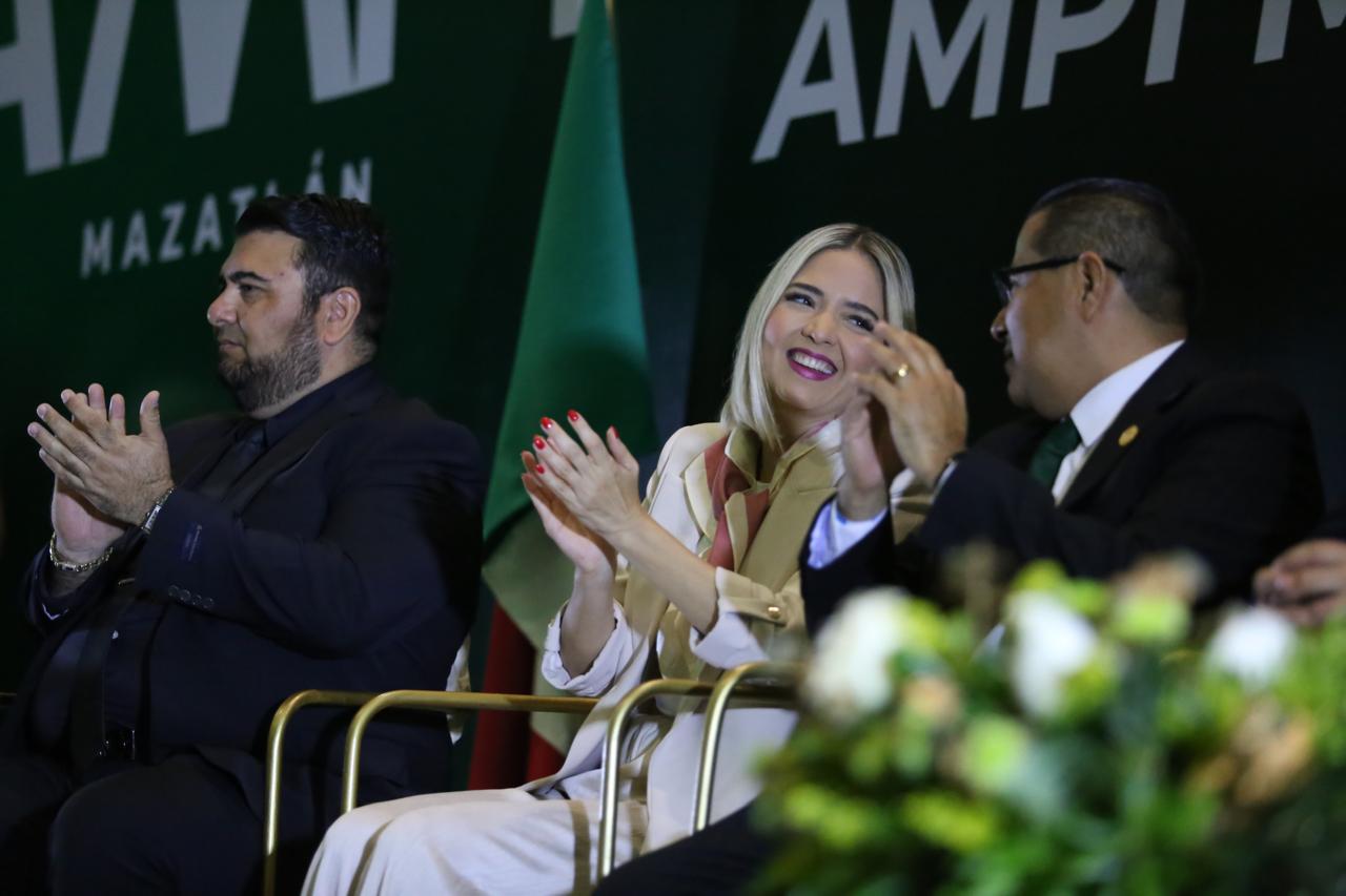 -	Reitera su acompañamiento al sector inmobiliario por el desarrollo y el bienestar social
-	Rinde protesta el Consejo Consultivo AMPI 2025-2027, encabezado por Luciano Carrasco Altamirano
