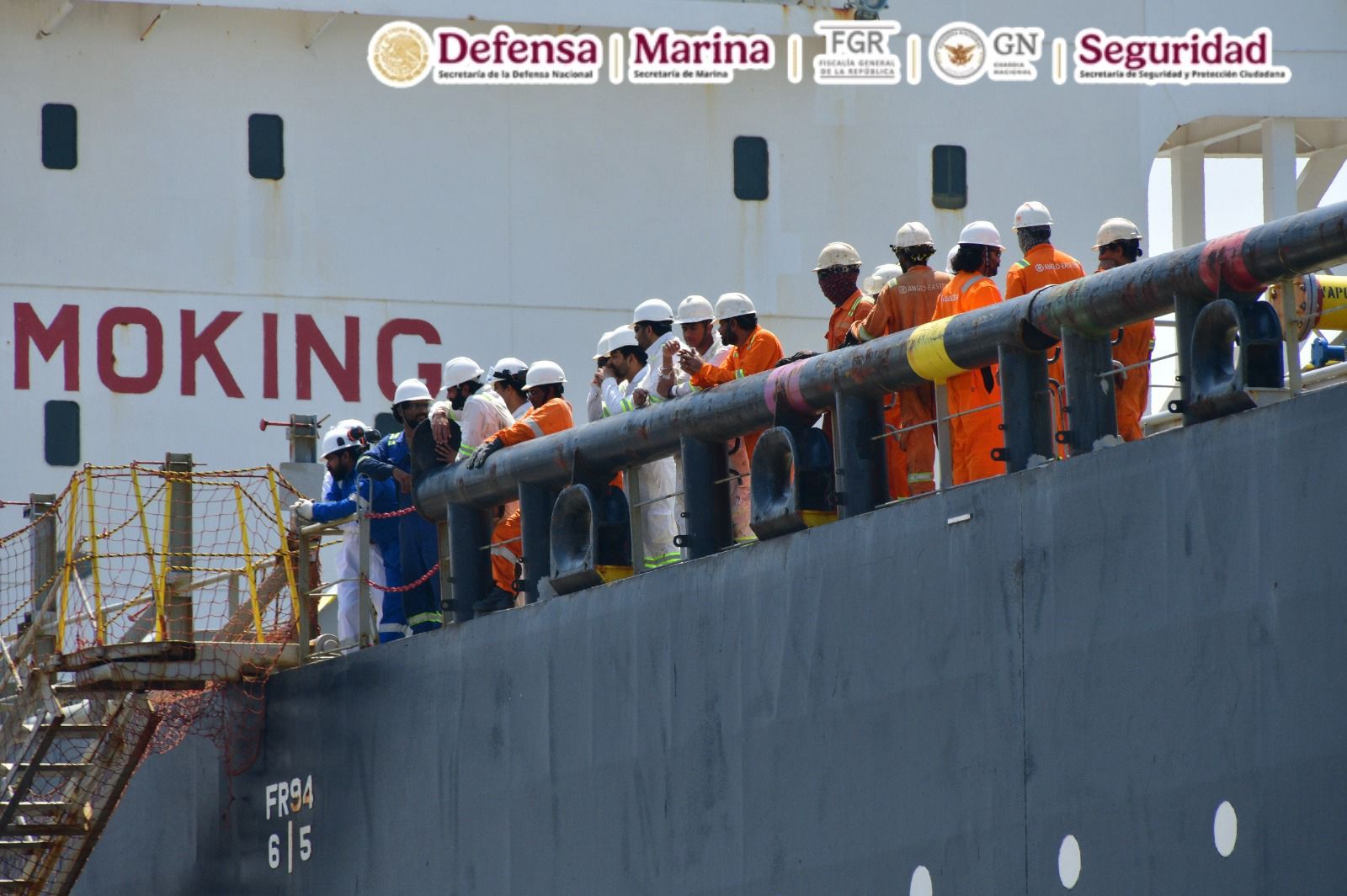 Se aseguraron 10 millones de litros de diésel, 192 contenedores, 23 tractocamiones con remolque, diversas armas de fuego y municiones, entre otros materiales