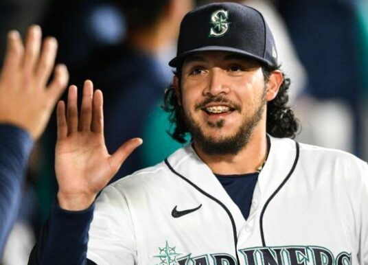 El mexicano Andrés Muñoz no ha permitido ninguna carrera en sus actuaciones de 2025 y es líder de salvados en la Liga Americana