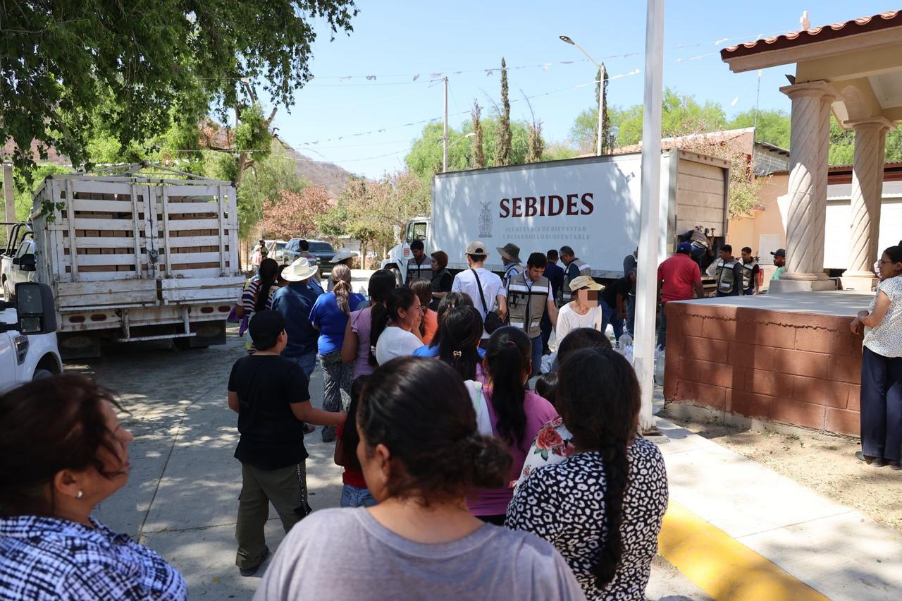 La Secretaria de SEBIDES María Inés Pérez Corral mencionó que la gente de las comunidades visitadas expresó sentirse tranquilas y niegan quererse salir de sus lugares de origen.