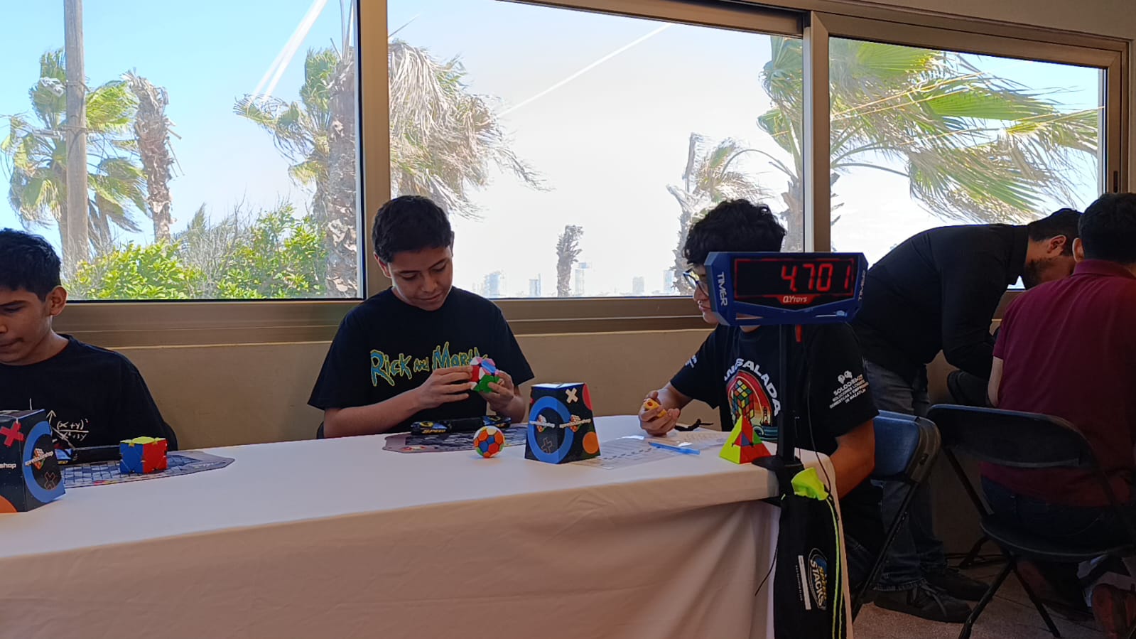 La  emocionante competencia de Speedcubing  capturó la atención internacional