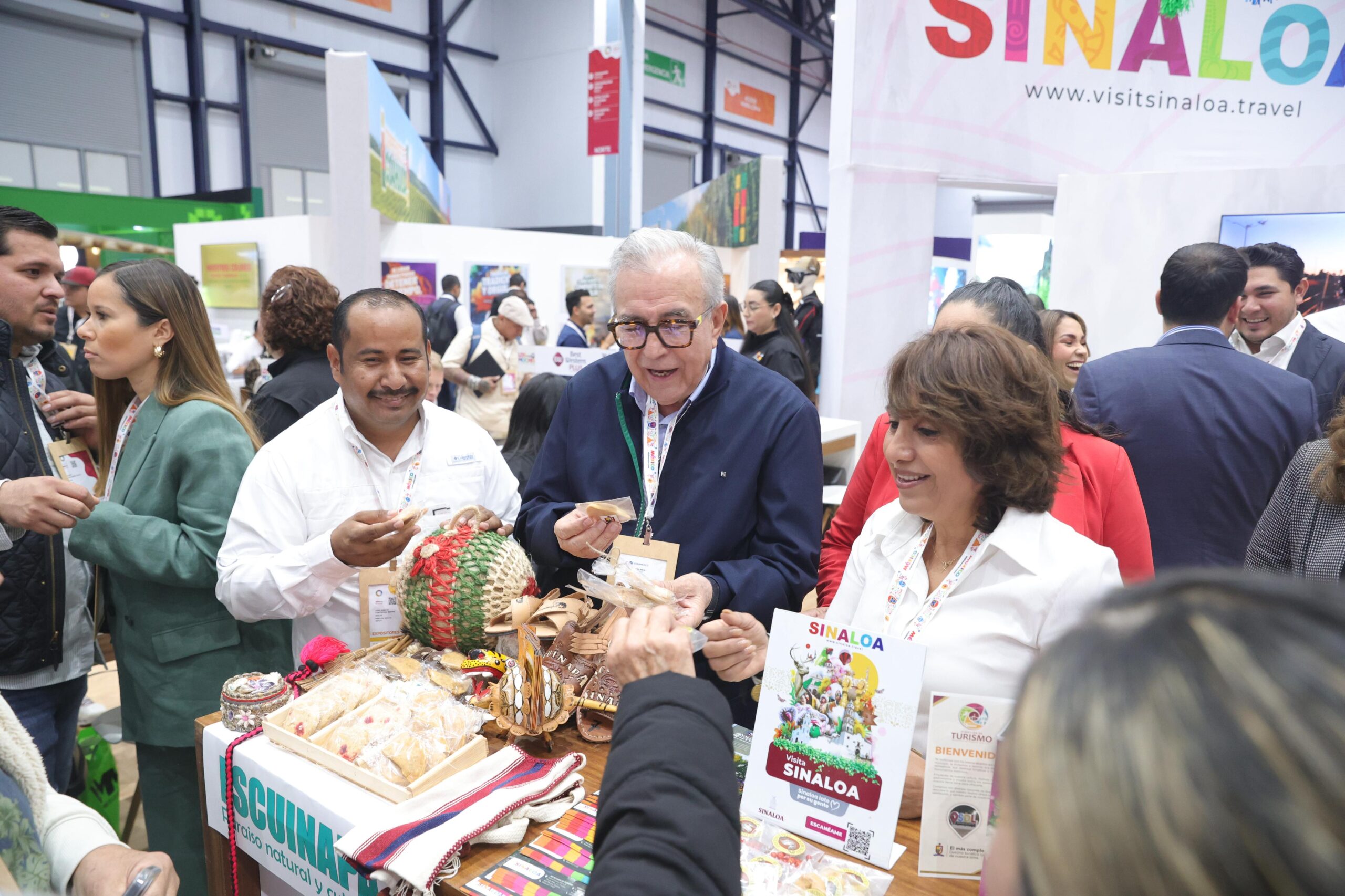 El gobernador de Sinaloa, Rubén Rocha Moya, realizó la presentación del proyecto en el marco del Tianguis Turístico 2025 que se realiza en Baja California