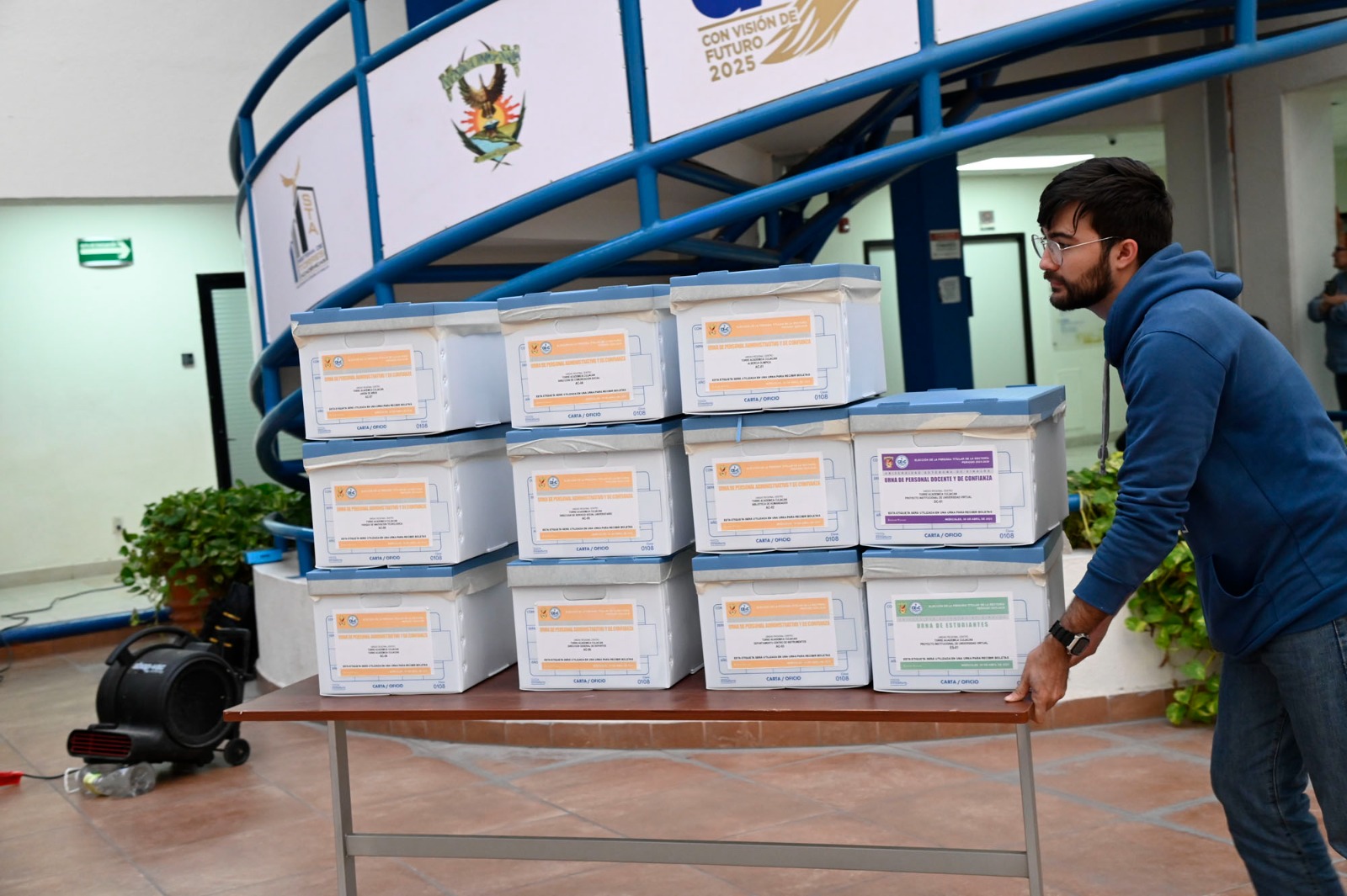 Concluye con gran éxito la jornada de elección de la persona Titular de la Rectoría de la UAS periodo 2025-2029; un ejercicio histórico con la participación de miles de universitarios