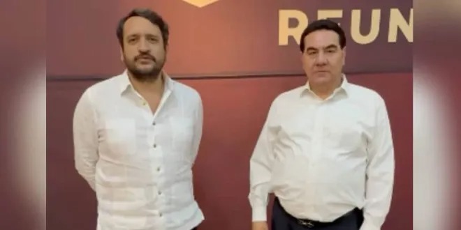 Yazmín Esquivel pretende dorar la píldora a través de los medios.
Otro incendio en el basurón municipal.
Triste realidad del 10 de Mayo.
Dirigencia de Morena sigue humillando a sus fieles, a los fundadores.