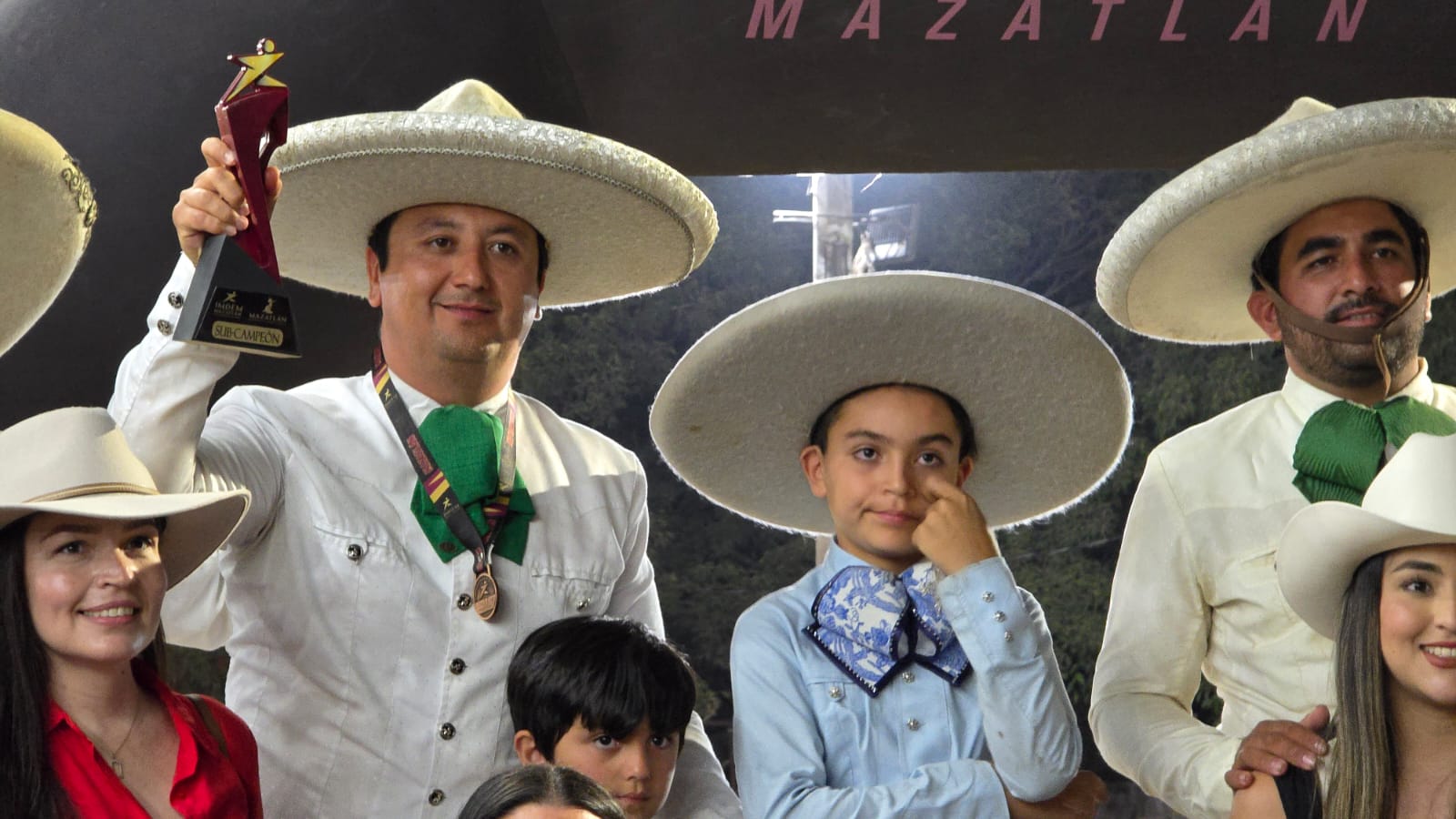 Más de mil personas disfrutan del deporte nacional por excelencia durante dos días de actividades celebradas en el Lienzo Charro Amado S. Guzmán de la colonia Benito Juárez
