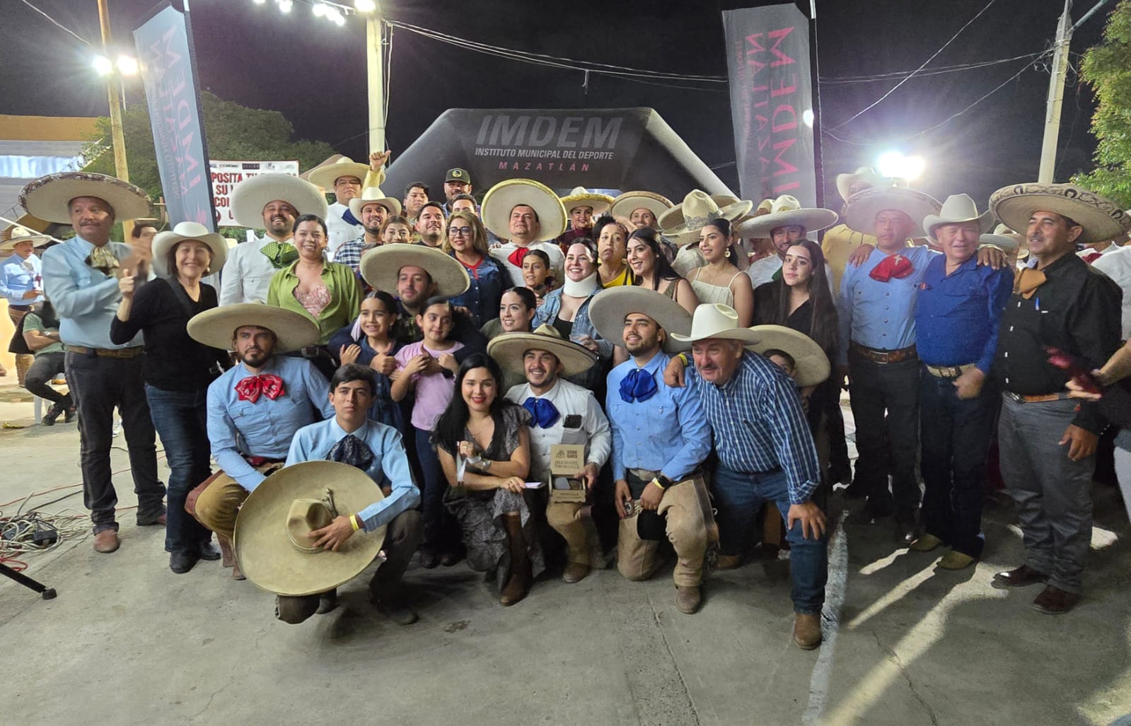 Más de mil personas disfrutan del deporte nacional por excelencia durante dos días de actividades celebradas en el Lienzo Charro Amado S. Guzmán de la colonia Benito Juárez