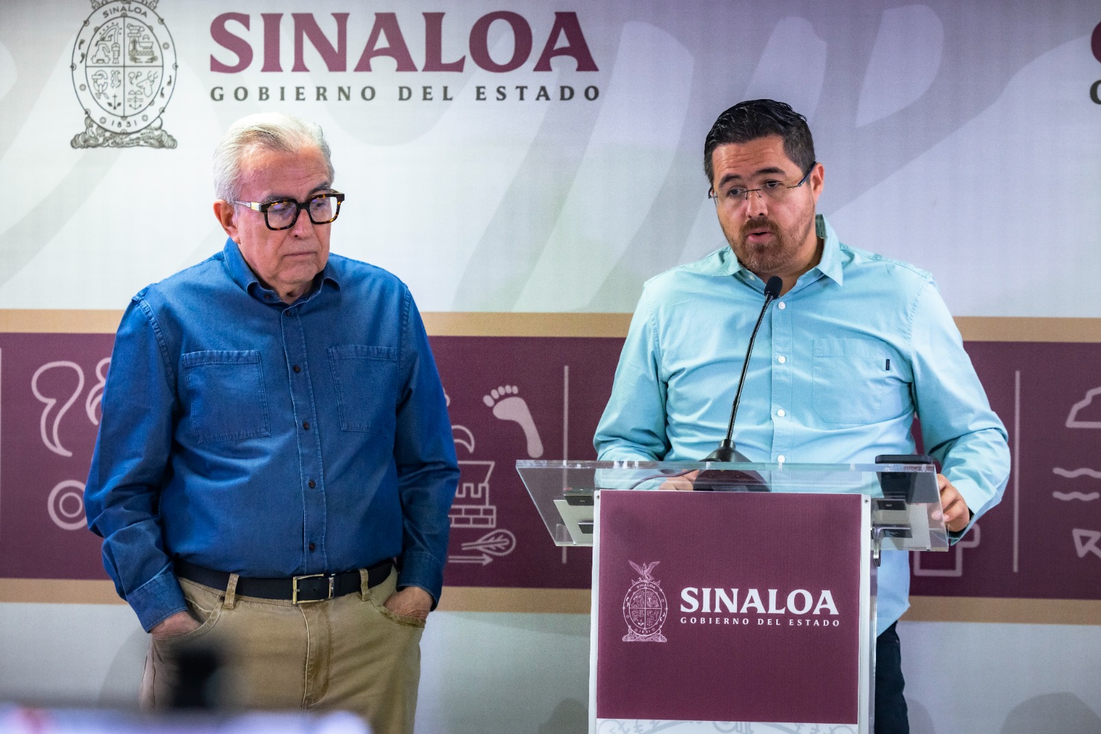 El Gobernador del Estado, Dr. Rubén Rocha Moya, expresó en su conferencia semanera que se mantiene vigente el acuerdo hecho al inicio de su administración de brindar certeza laboral al personal del sector salud de contrato, cumpliéndoles a las y los trabajadores y que sean acreedores a su base.