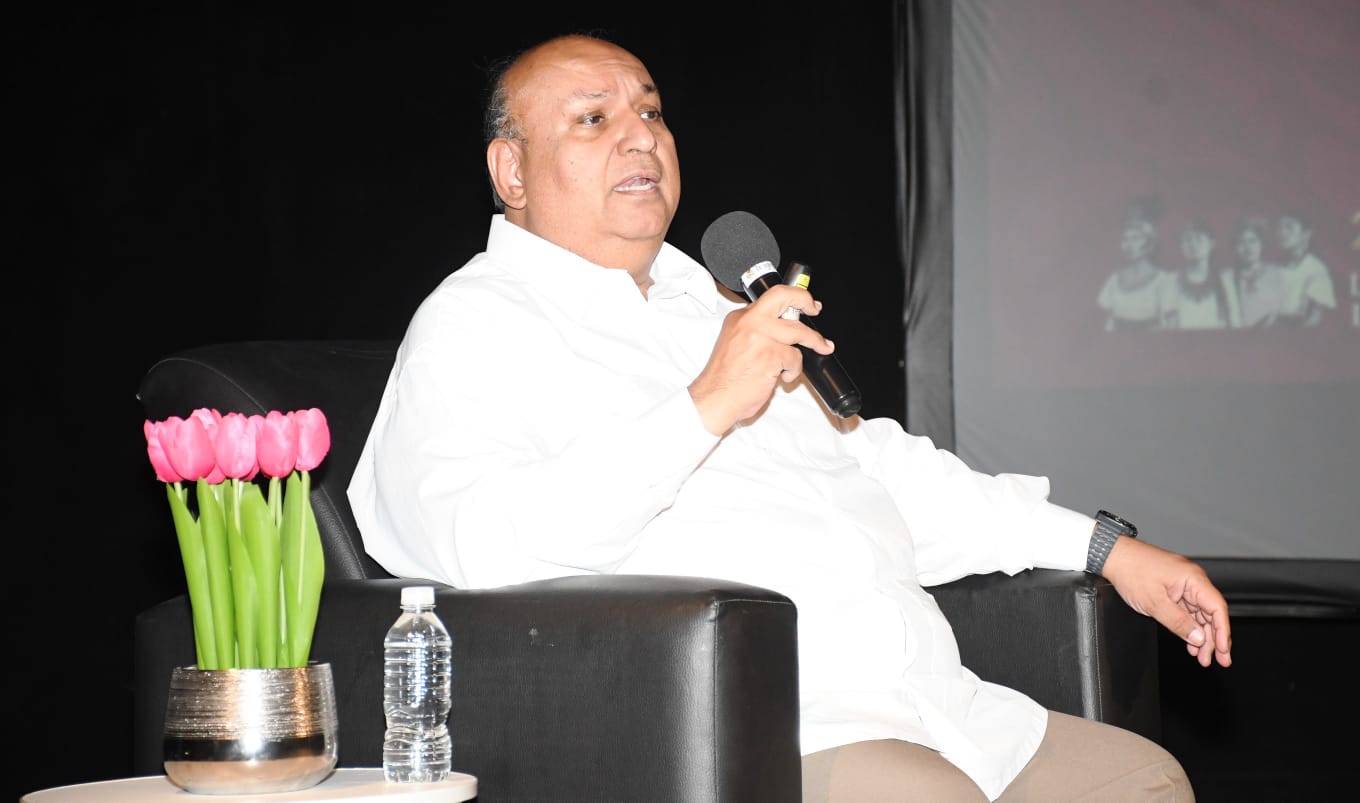 En el marco del día del Psicólogo y la Semana de festejo del día del estudiante, la Unidad Académica de Psicología Mazatlán, impulsó la Conferencia Magistral: "Retos y Perspectivas de la Salud mental en México".