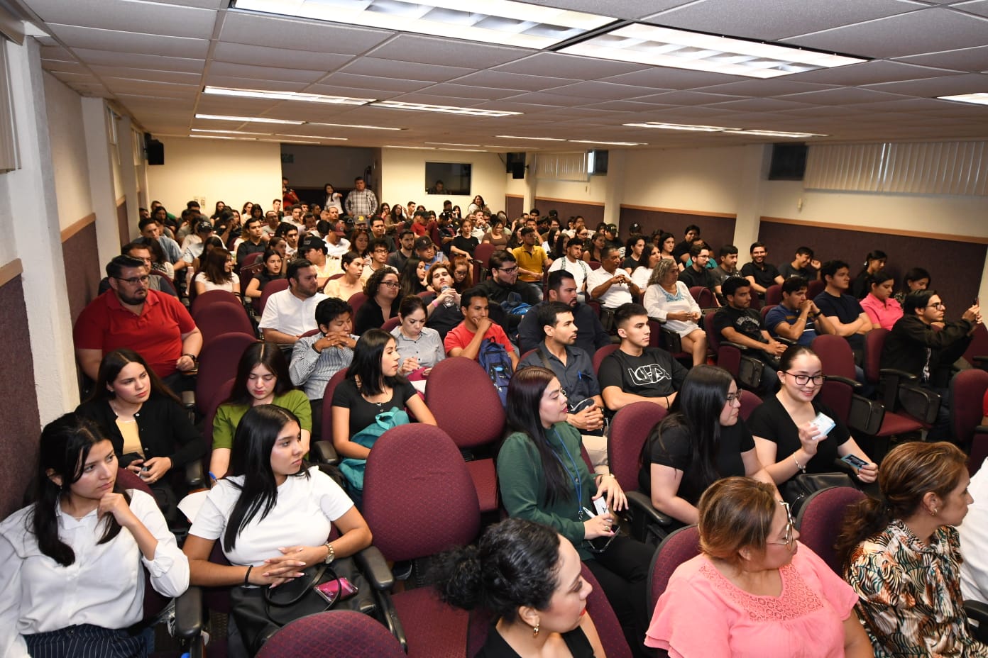 “El Tribunal de Disciplina Judicial”, fue la conferencia que fue impulsada por la Facultad de Derecho Mazatlán de la Universidad Autónoma de Sinaloa (UAS), en aras de promover la democracia en el Poder Judicial.