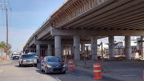 La misma empresa determinó de inmediato su reparación, la cual se realiza y quedará concluido en unas 24 horas.