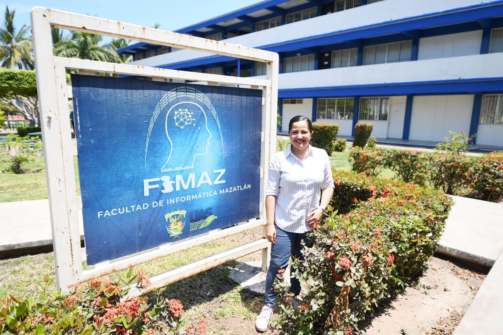 Investigadora de la Facultad de Informática Mazatlán (FIMAZ) perteneciente a la Universidad Autónoma de Sinaloa (UAS), se convierte en la primera mujer mexicana que gana premio a nivel internacional en el área de Inteligencia Artificial (IA).