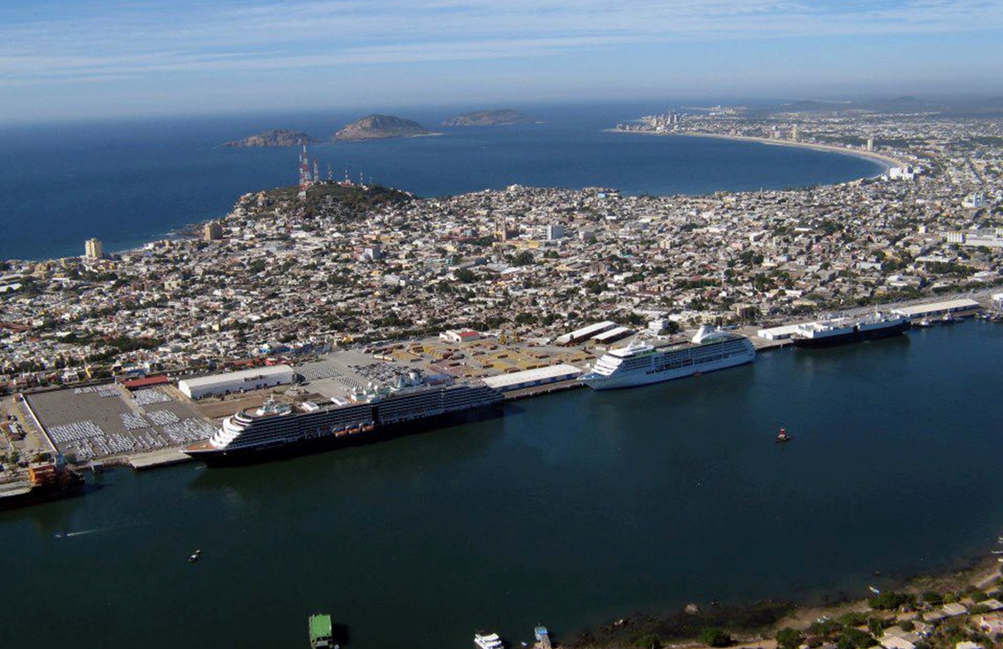 De enero a junio de este año ya han arribado 59 cruceros con 214 mil cruceristas, de 132 cruceros que se tienen programados, y en el 2026 se promoverá que lleguen 180