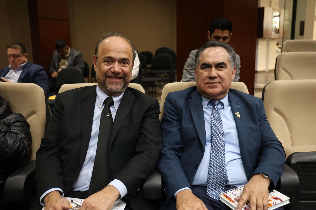El Rector de la Universidad Autónoma de Sinaloa (UAS), doctor Jesús Madueña Molina, asistió a la LXVI Sesión Ordinaria de la Asamblea General de la Asociación Nacional de Universidades e Instituciones de Educación Superior (ANUIES) donde pudo compartir el trabajo oportuno de esta Casa Rosalina en torno a la cobertura universal, la oferta educativa pertinente y los ejercicios de transparencia y rendición de cuentas.