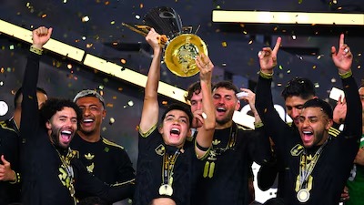 México subió cuatro puestos, mientras que Costa Rica fue la selección que más escaló lugares en la última ventana FIFA