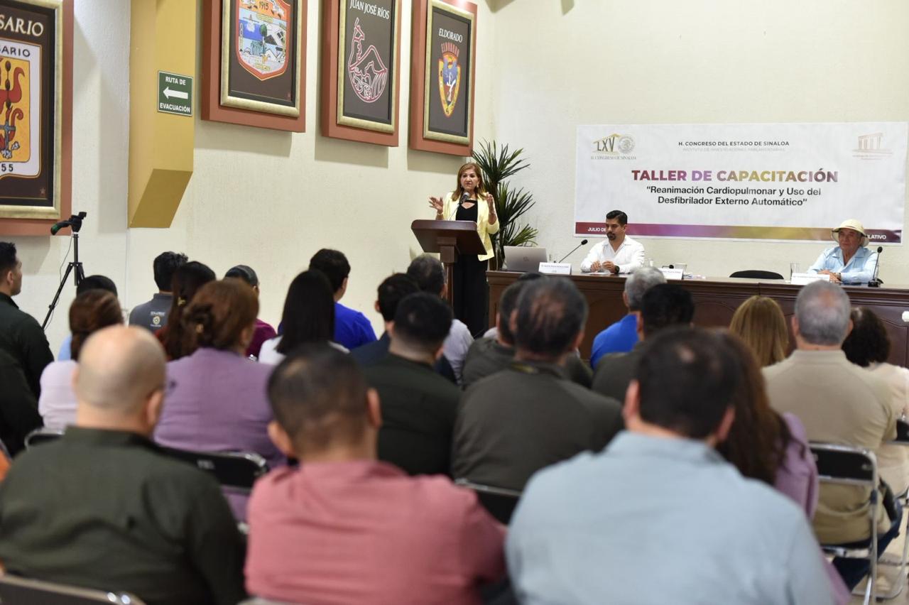 Congreso del Estado recibe capacitación sobre reanimación cardiopulmonar y uso del desfibrilador externo automático