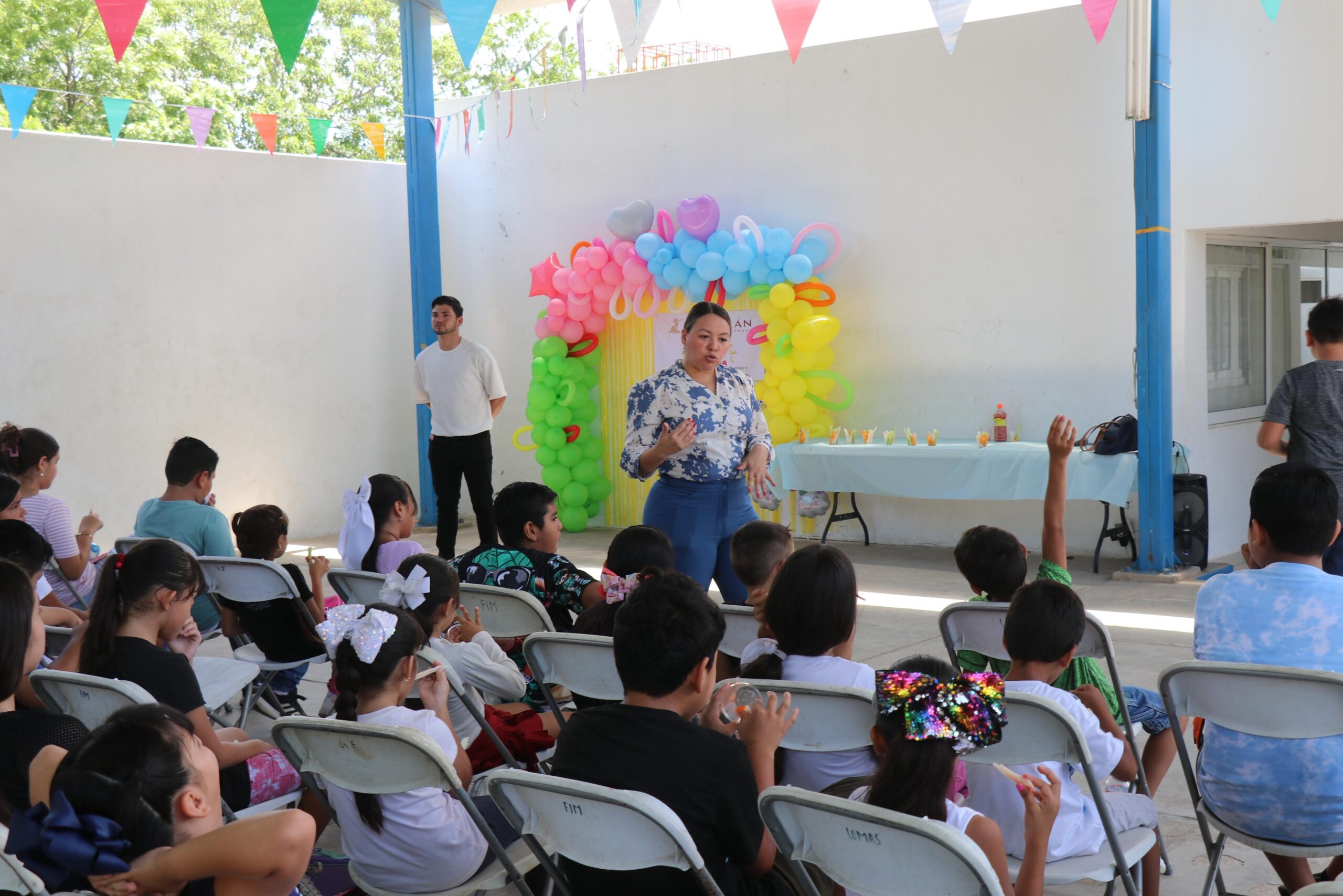 Las familias interesadas en que sus hijos participen en el Campamento del Bienestar, aún pueden llevar a los niños para que sean parte de esta experiencia de vida, que les permitirá tener un verano divertido y formativo, pero además les ayudará a ser mejores ciudadanos el día de mañana.