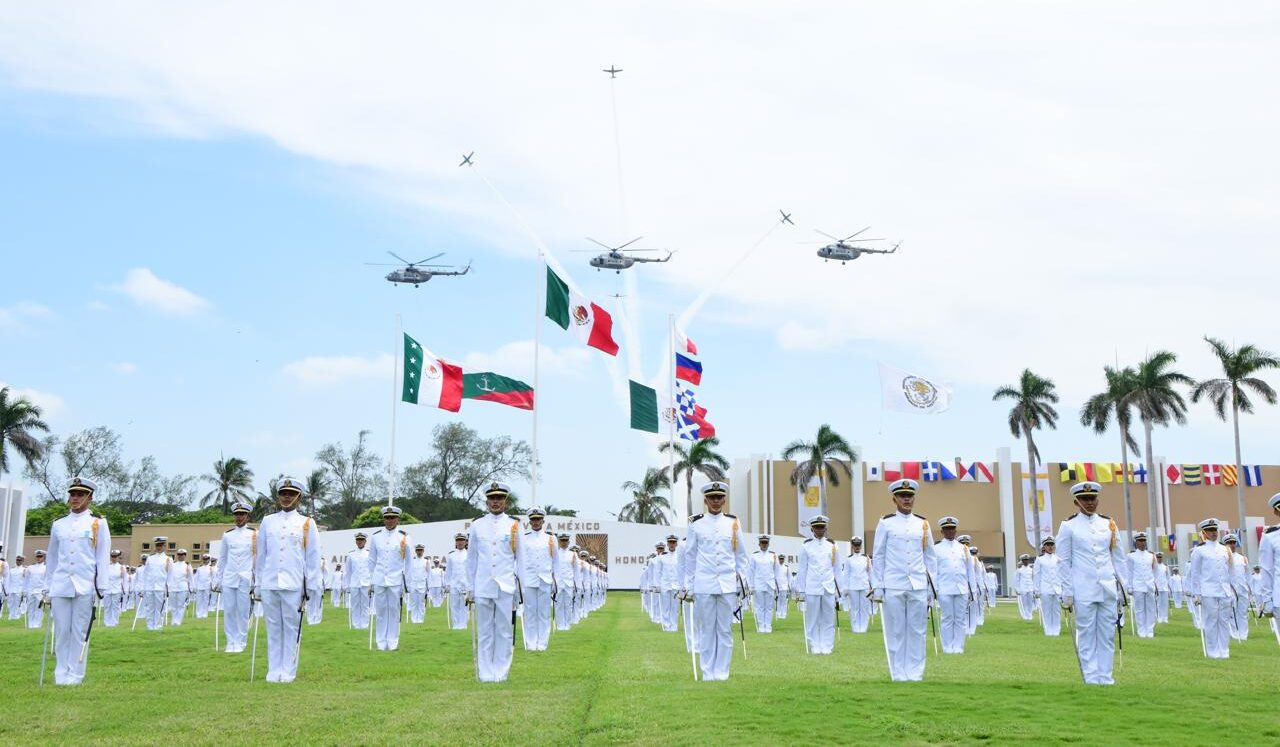 Marina se enorgullece en presentar a los 337 Guardiamarinas que hoy egresan de la Heroica Escuela Naval Militar