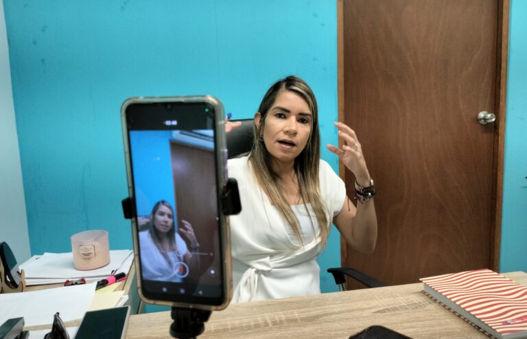 Un total de 1 mil 500 viviendas del bienestar es la meta que se tiene para construir en Mazatlán informa la directora de Vivienda y Tenencia de la Tierra, Ana Marcela Herrera López.