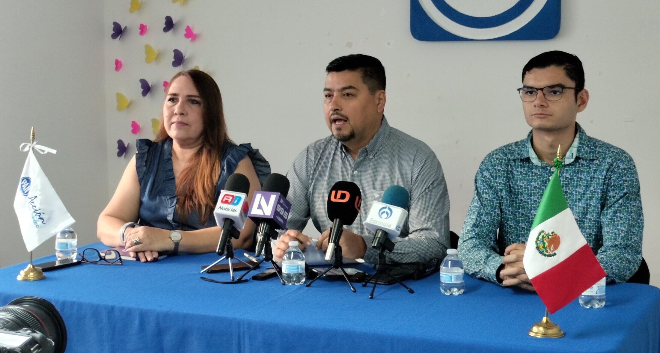 En lugar de andar preocupados por “uniforme neutro” deben de garantizarles a los niños su derecho a la seguridad que les han robado en los últimos meses, señala Evaristo Corrales Macías.