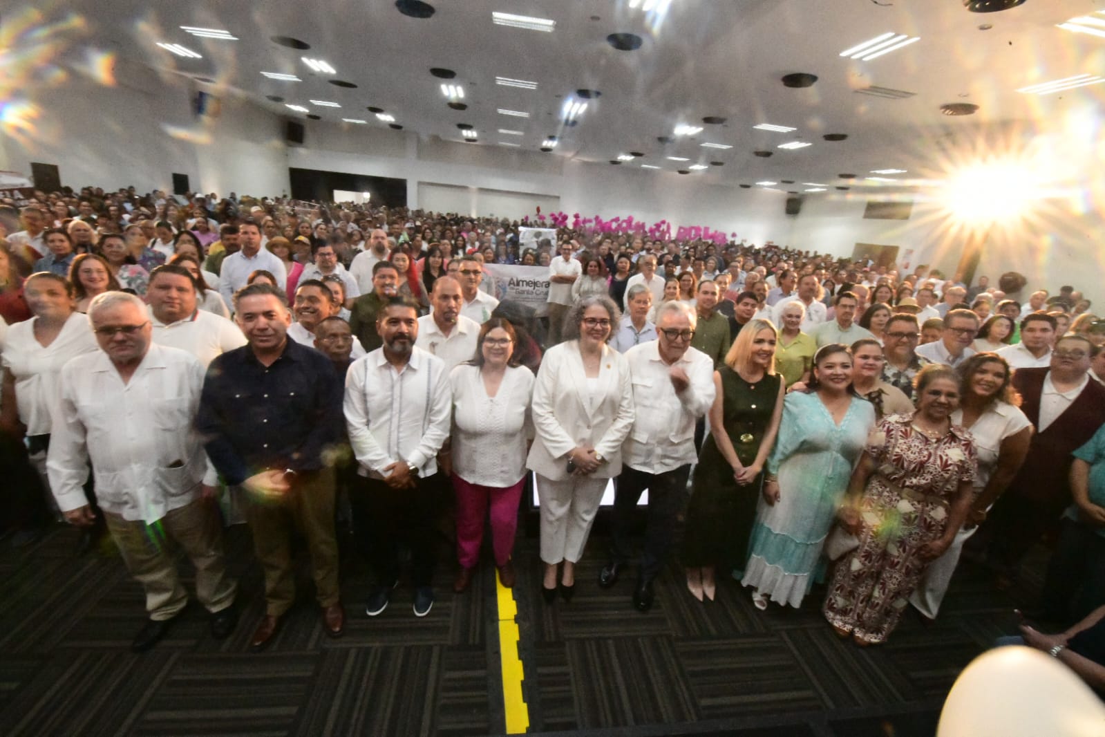 Desde el Grupo Parlamentario de MORENA refrendamos el compromiso de seguir construyendo el Segundo Piso de la Cuarta Transformación con los liderazgos de la Presidenta Claudia Sheinbaum y el Gobernador Rubén Rocha, dijo.