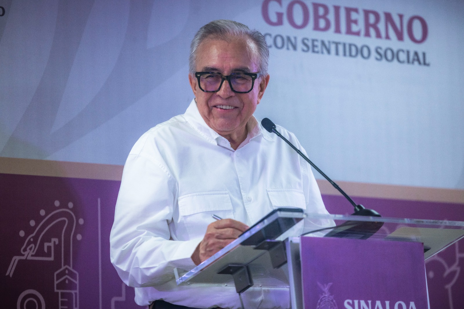 Se busca, dijo el mandatario estatal, reducir las importaciones de la leguminosa y una oportunidad de venta para productores sinaloenses