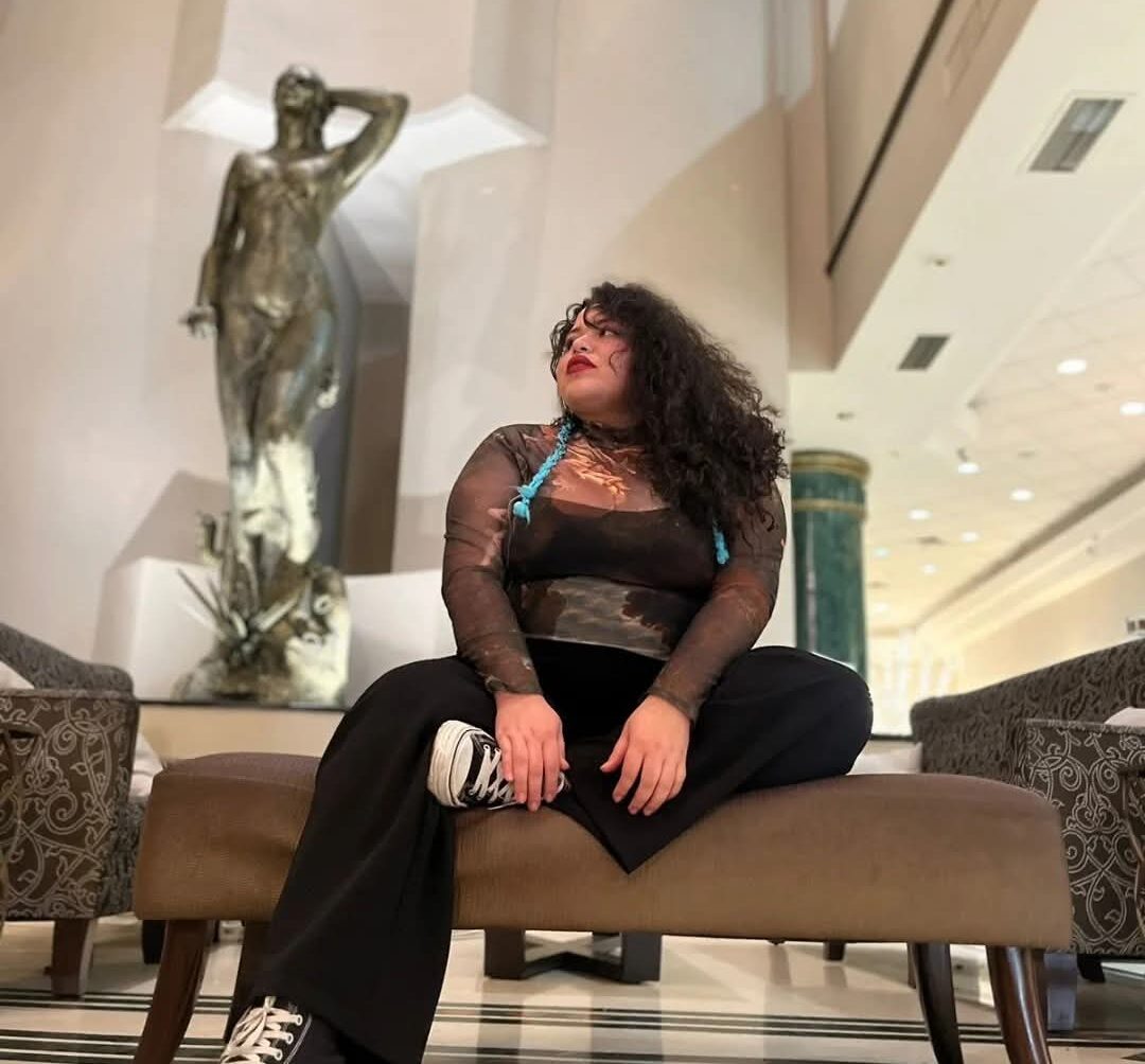 La dedicación y versatilidad hace trascender a Ángela Rodríguez.