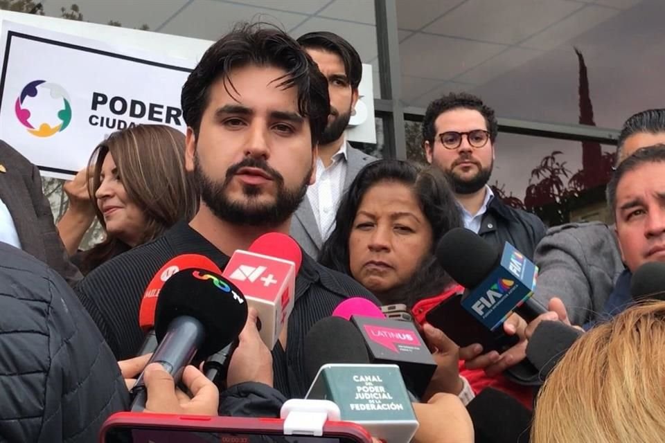 Diario El País expone el caso de Miguel Alfonso Meza, director de Defensorxs denunciado por la abogada del Chapo tras publicar que su candidatura a jueza era “riesgosa” por sus nexos con el narco