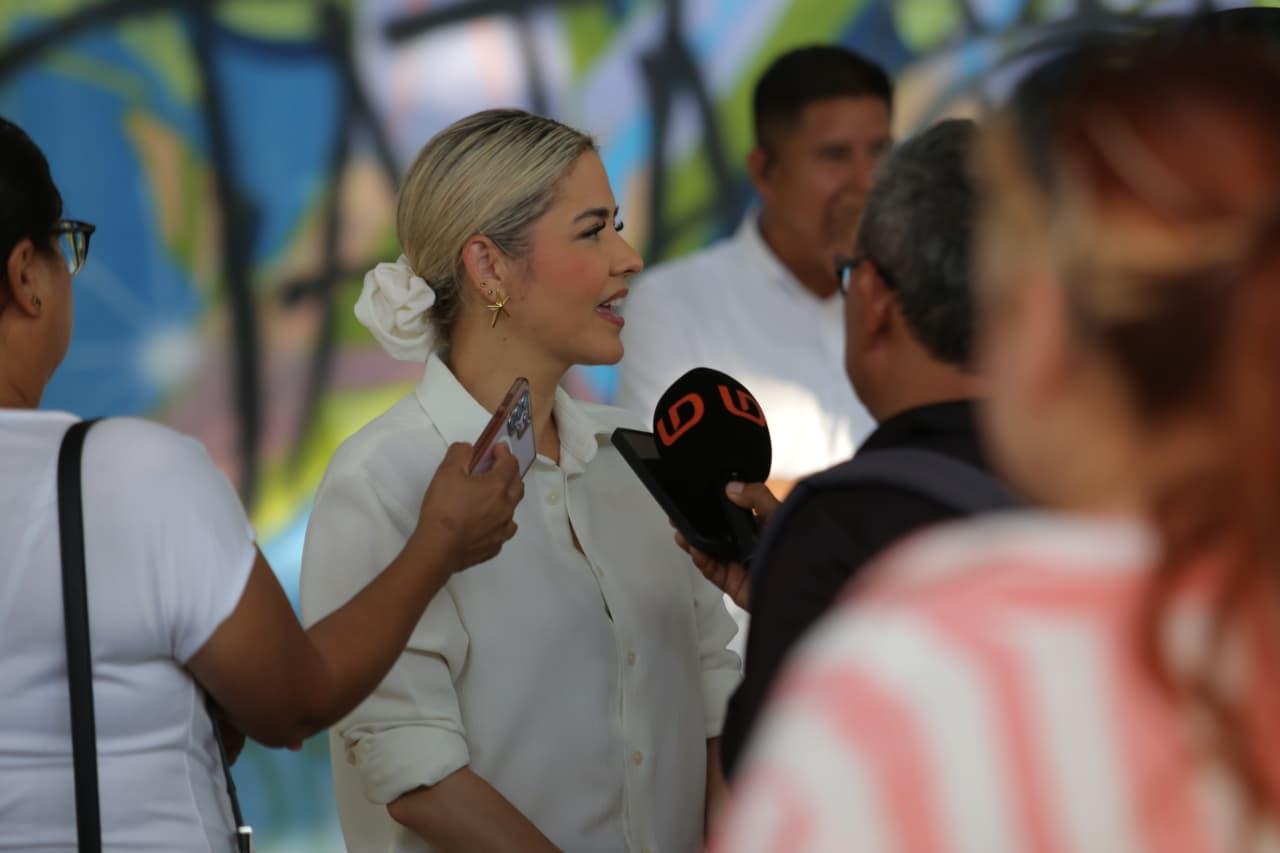 Orquestan circo chantajista en Palacio municipal de Mazatlán.
-	Rector Madueña a bordar fino, consensuar y convencer. ¡TEN FE!.
-	Supuesto amparo de hijos de AMLO, ¿  auto- orquestado para victimizarse?.
-	Lord Molécula fuma de la buena.
