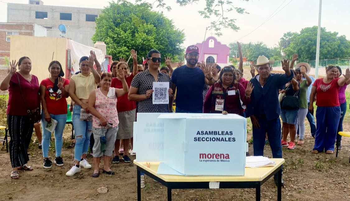 -	Se registran aspirantes a dirigencias municipales del PAN, fortalece Morena seccionales en todo el estado y el PRI lanza convocatoria para CPN.
-	Arrojan escombro al drenaje y luego se quejan.
-	Se esconde vicefiscal de la zona sur.
-	No se enreden: la gente no sufre por la violencia sino por los baches, dijo Sheinbaum.
