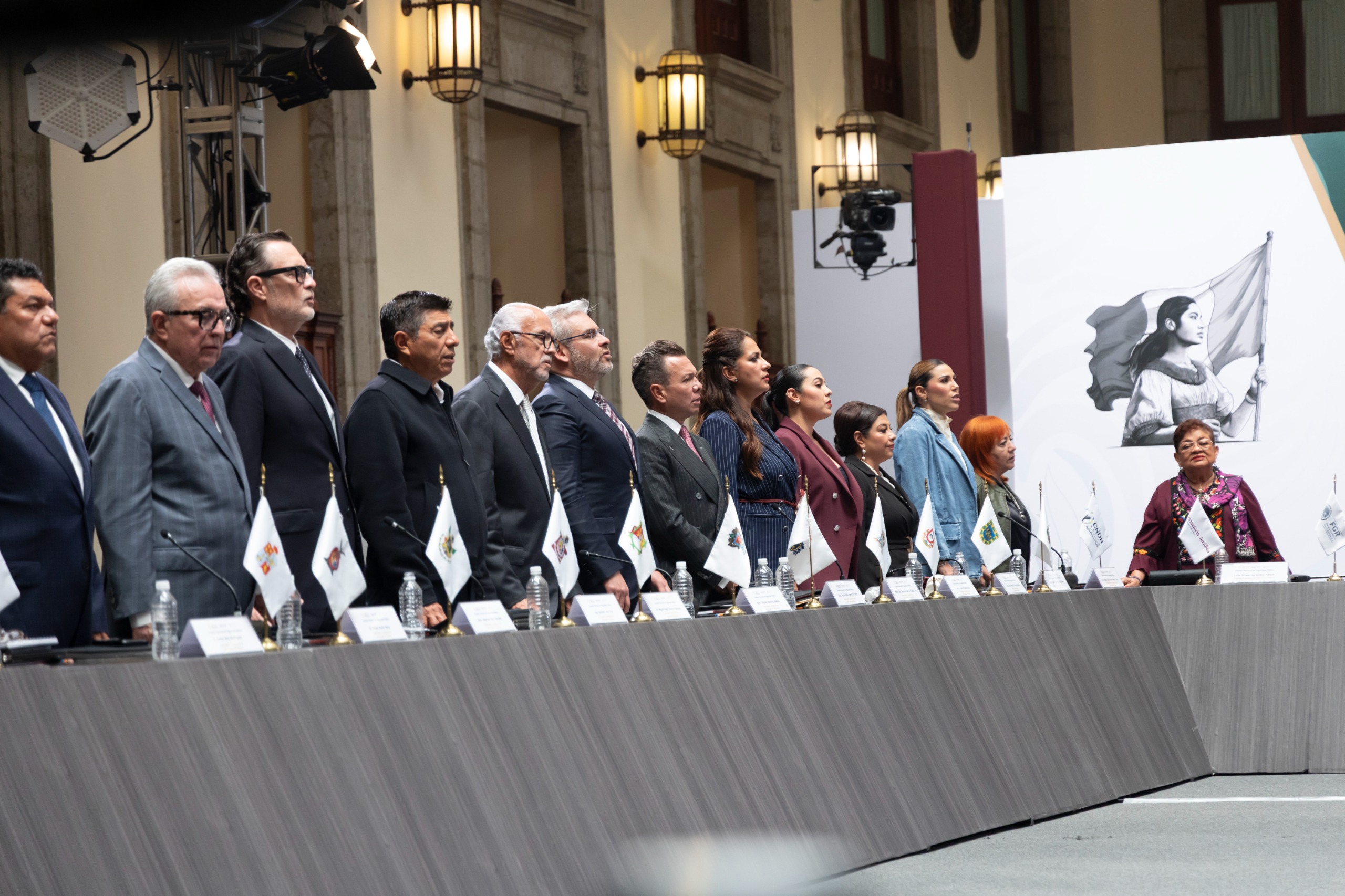El mandatario estatal asistió a la 51 Sesión Ordinaria del Consejo Nacional de Seguridad Pública, celebrada en Palacio Nacional y encabezada por la presidenta de la República
