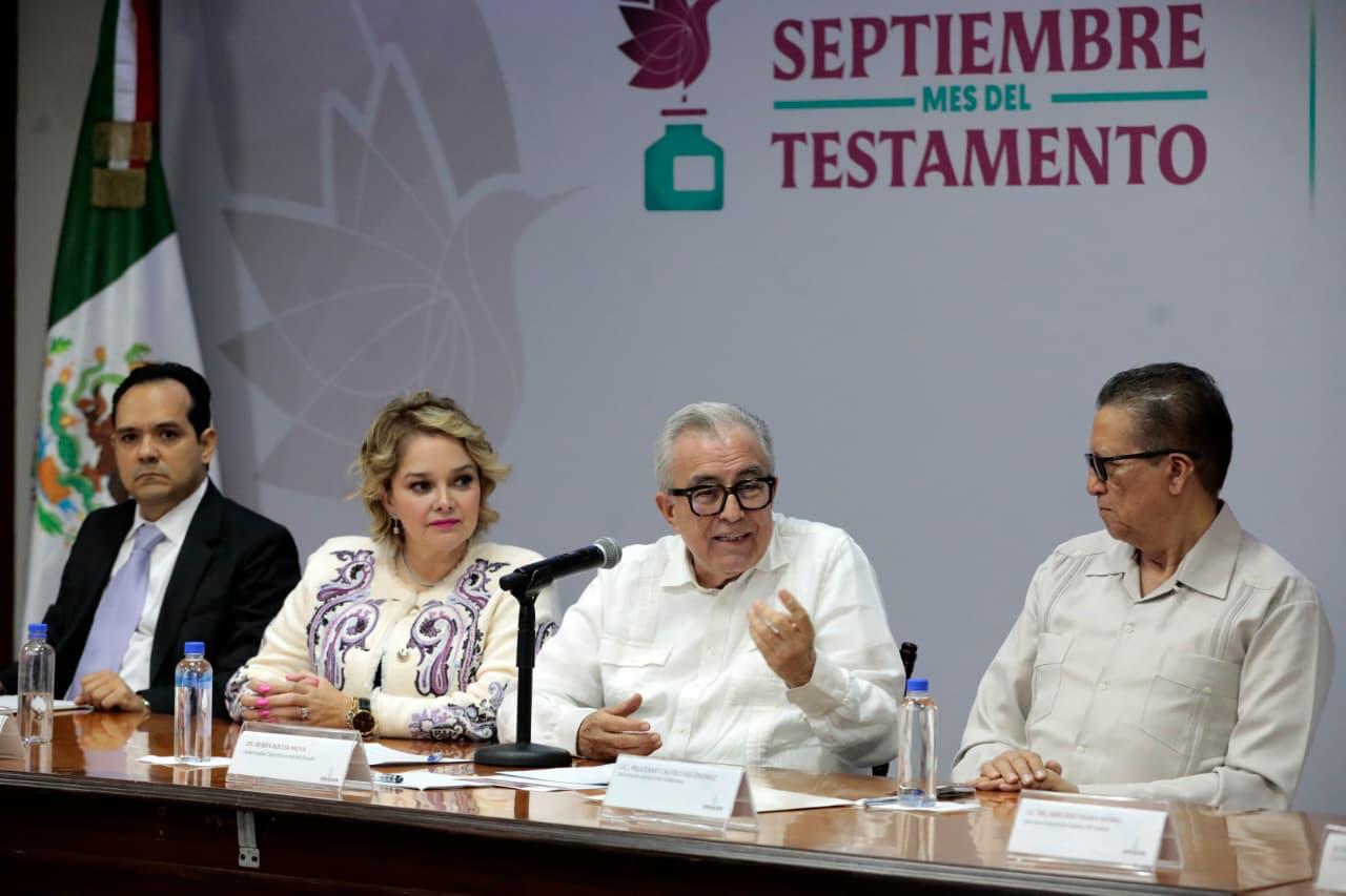 El mandatario estatal signó con el Consejo de Notarios el convenio “Septiembre mes del Testamento”, para heredar tranquilidad y certeza jurídica al patrimonio de las familias sinaloenses; se otorgarán trámites gratuitos a mujeres en situación de vulnerabilidad