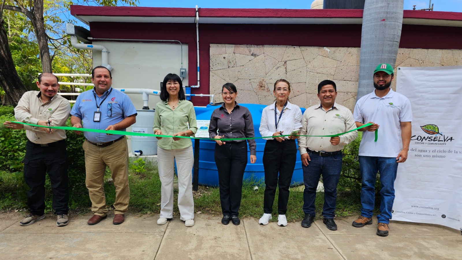 Inaugura Conselva sistema de captación de agua de lluvia en CBTis 051
El SCALL instalado puede abastecer a una familia de 5 personas por alrededor de 40 días.